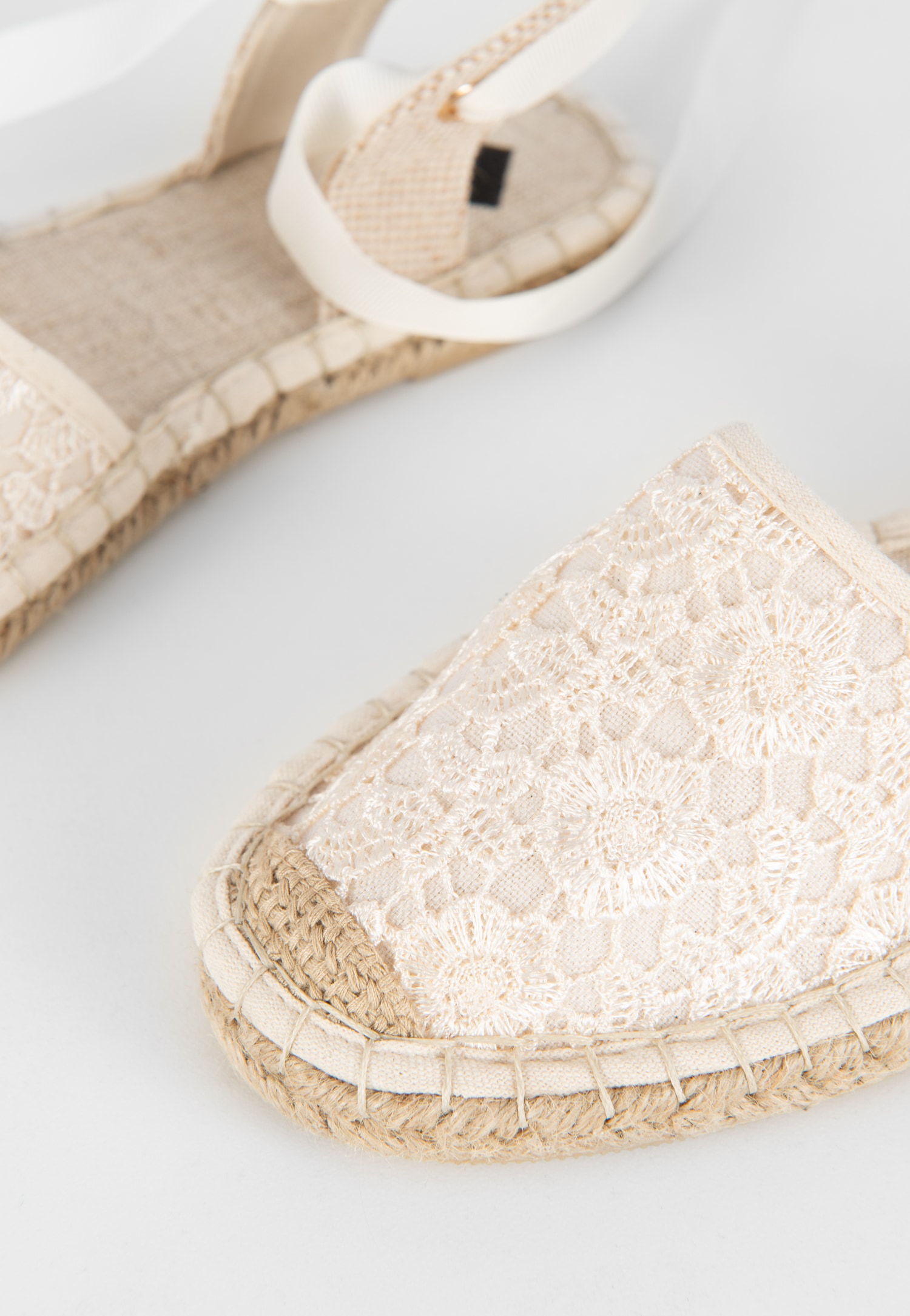 WJS beżowe espadryle damskie z wiązaniem wokół kostki