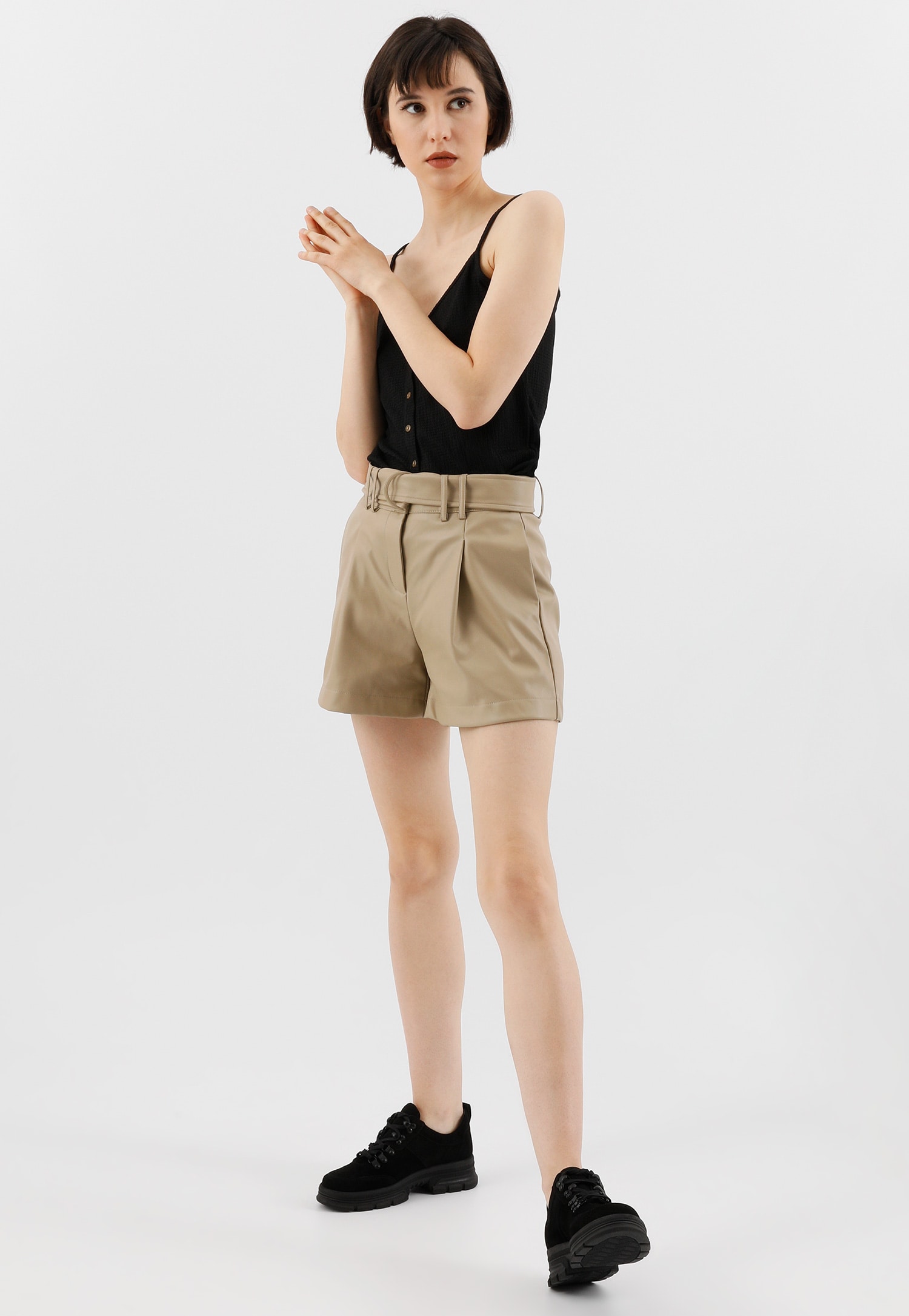 Czarne skórzane półbuty damskie z linii comfort