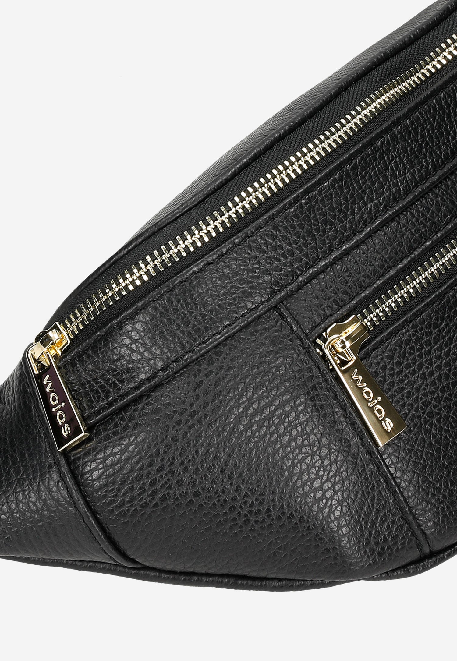 Torebka nerka w kolorze czarnym