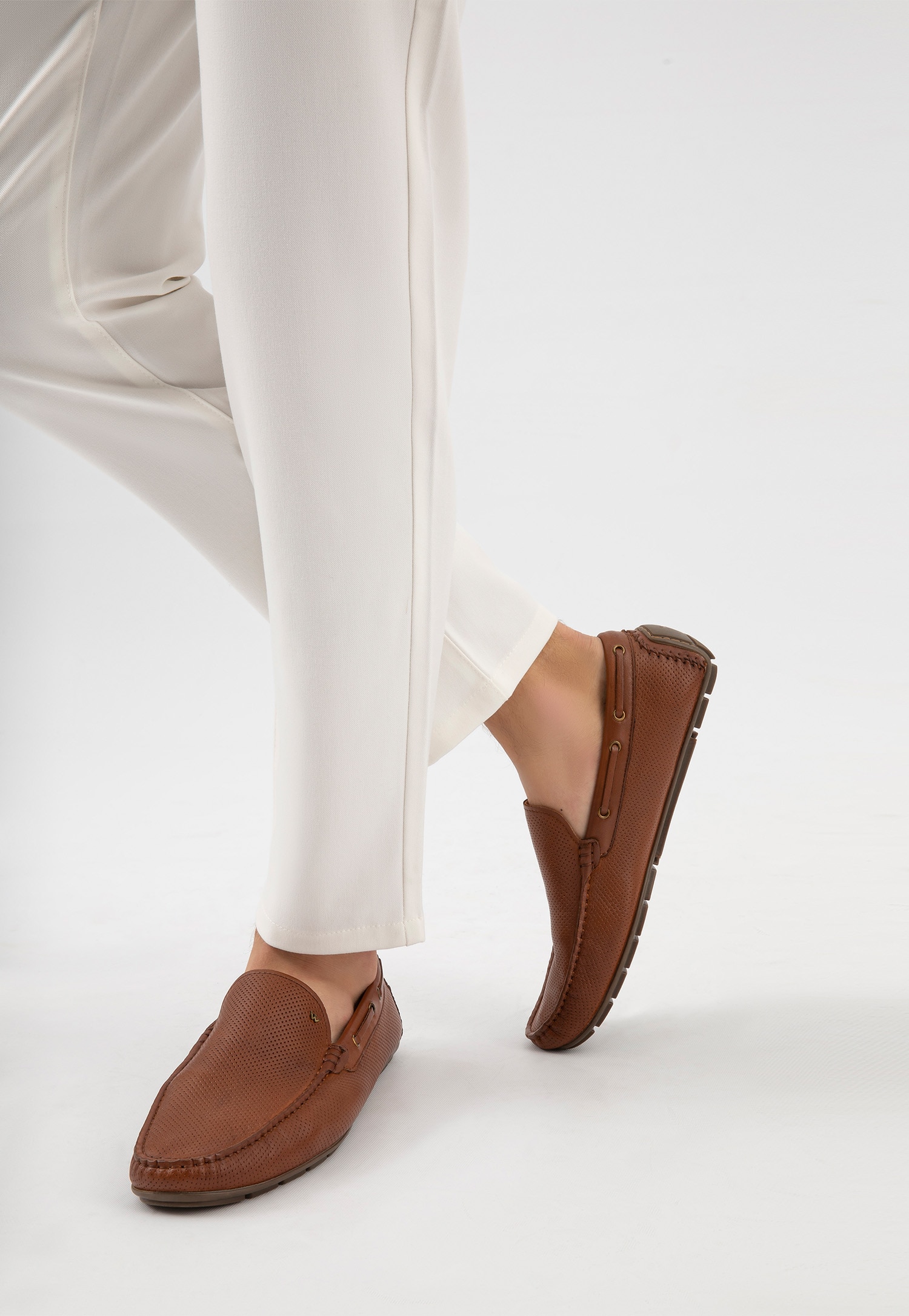 Granatowe klasyczne mokasyny męskie