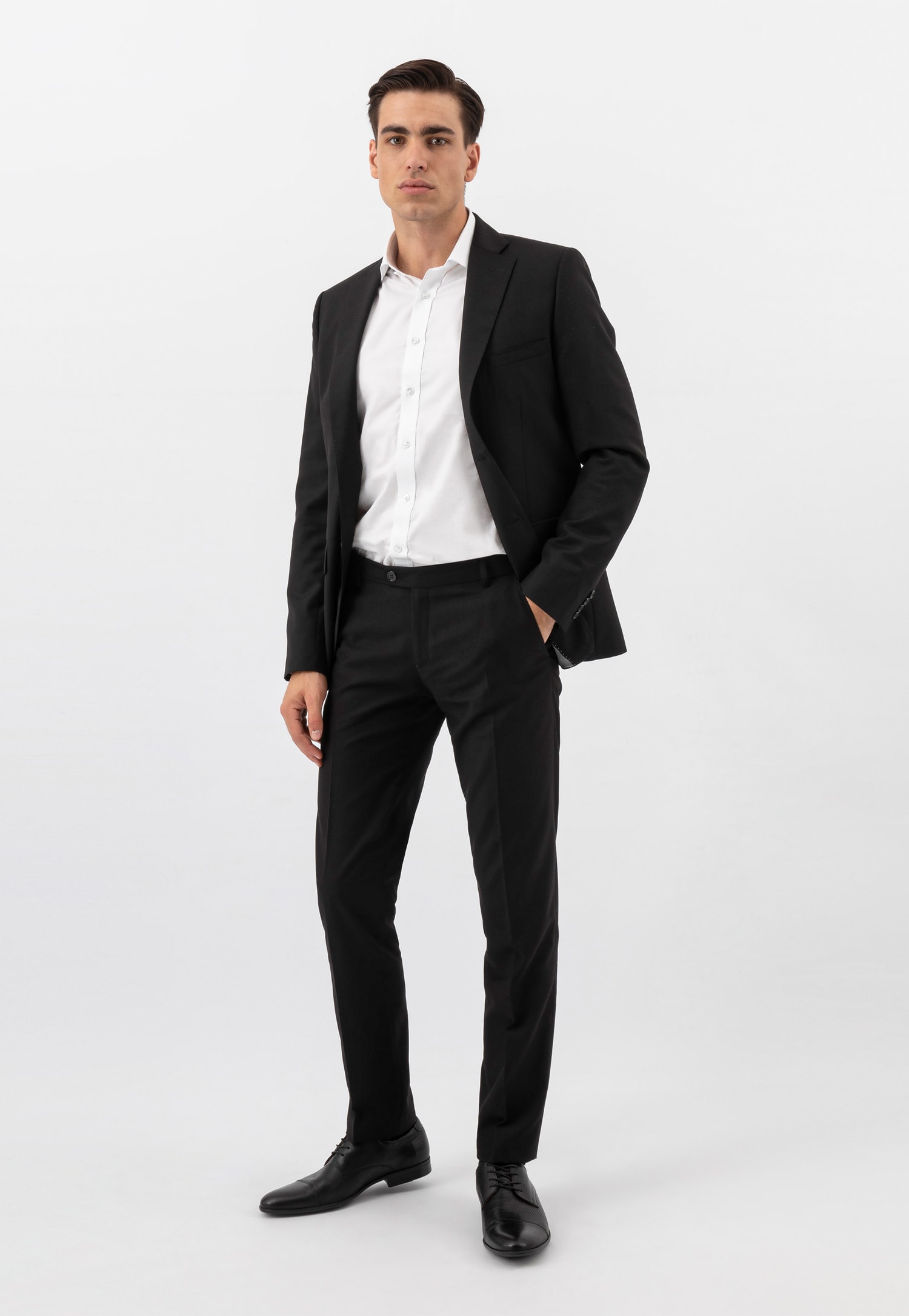 Czarne eleganckie półbuty męskie ze skóry licowej