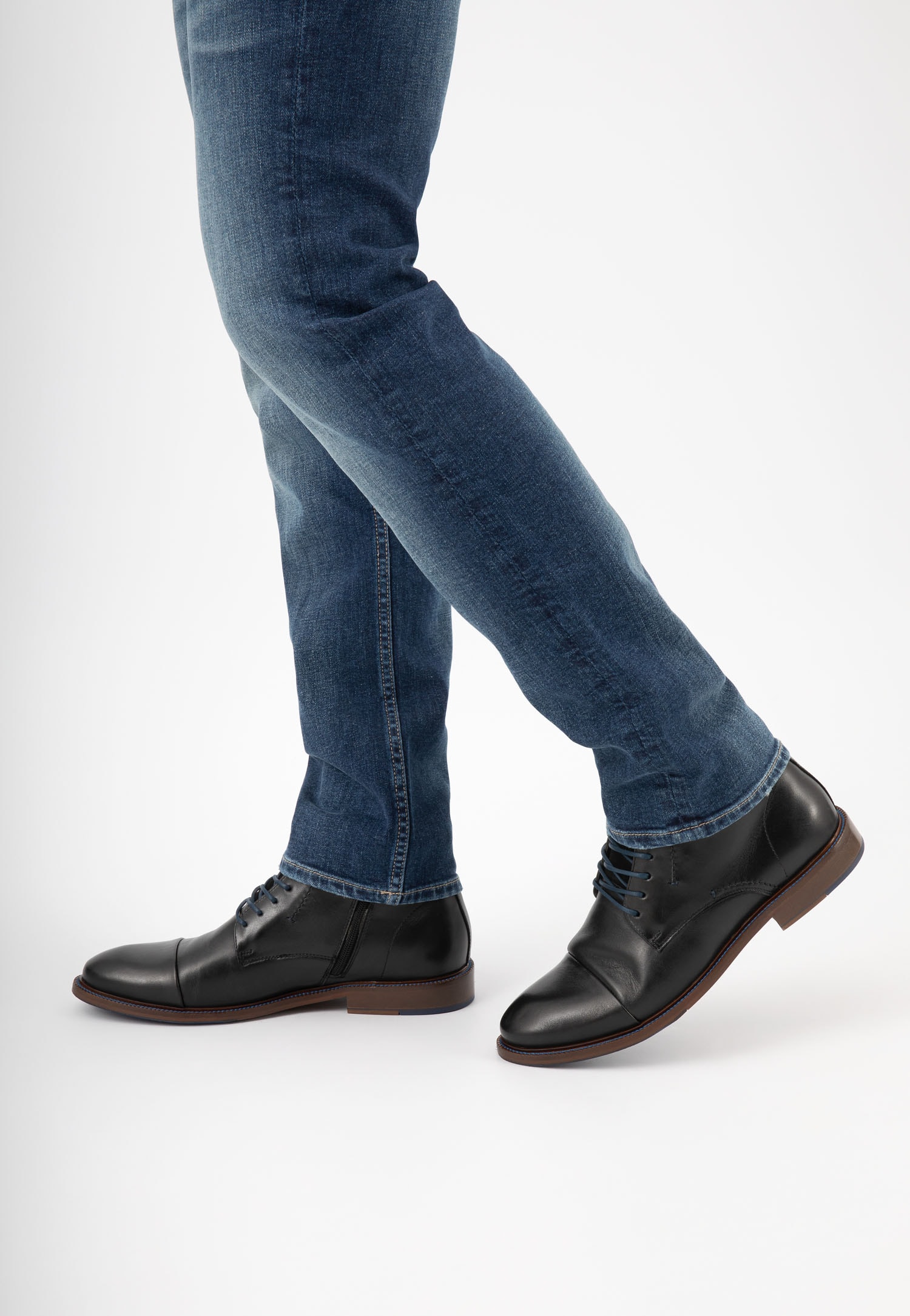 Brązowe trzewiki męskie