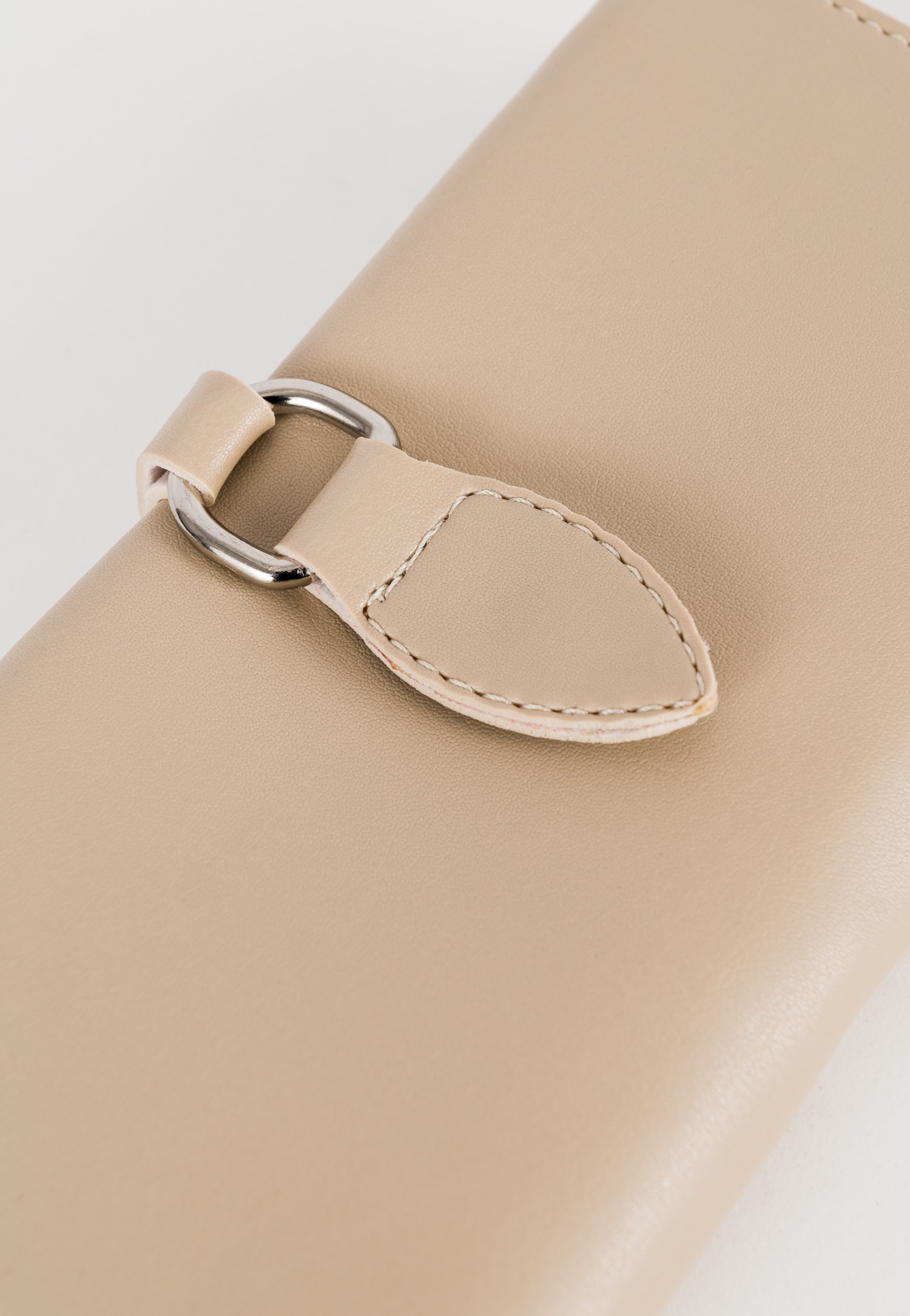 WJS zgrabny czerwony portfel damski