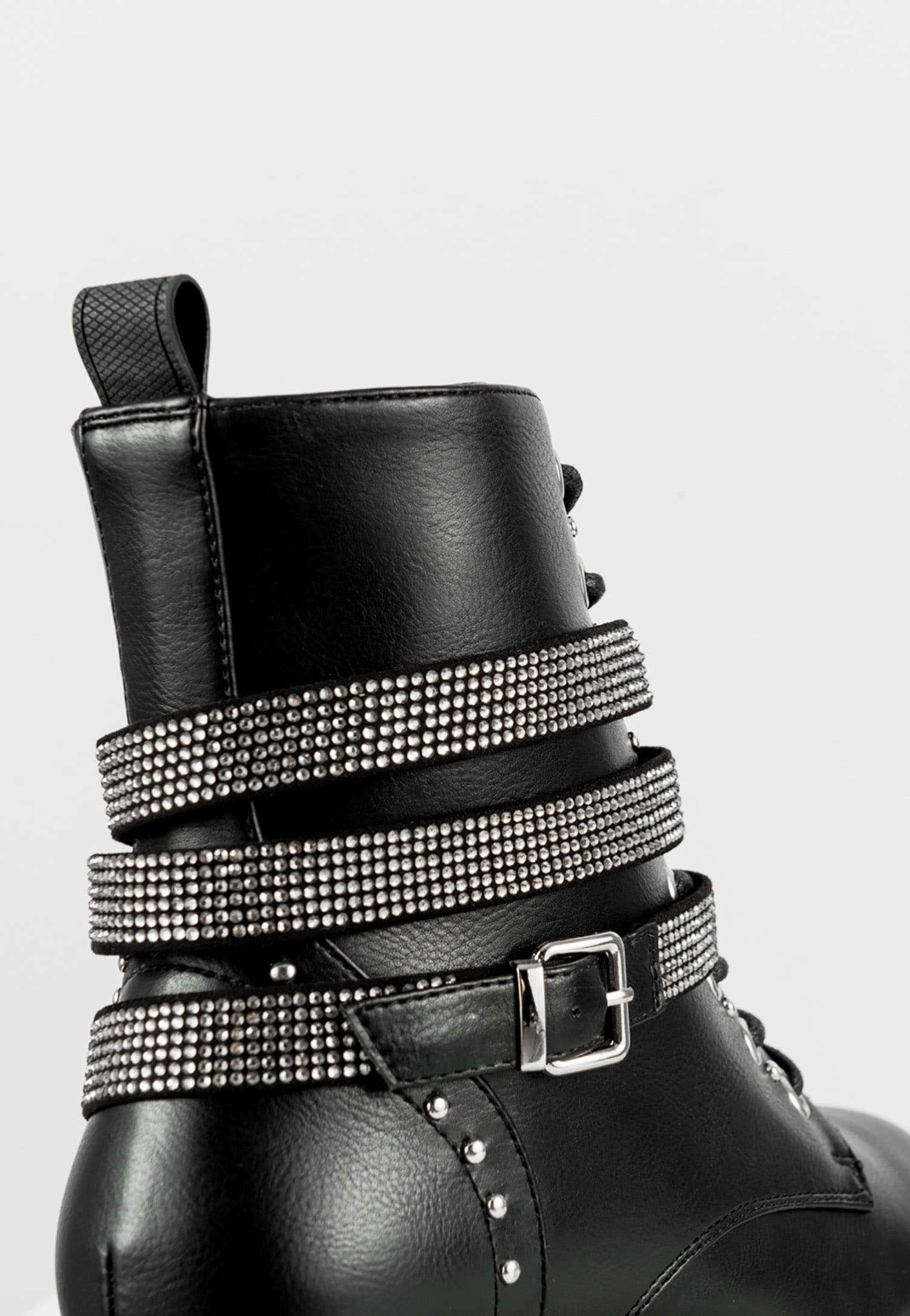 WJS czarne trzewiki damskie z ozdobnym paskiem