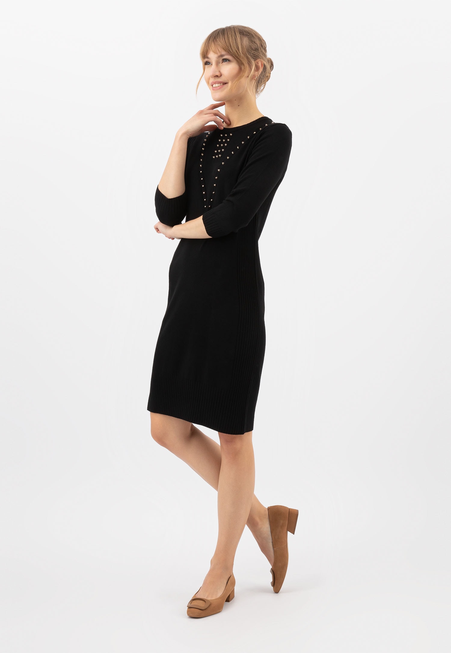 Beżowe czółenka na niskim obcasie