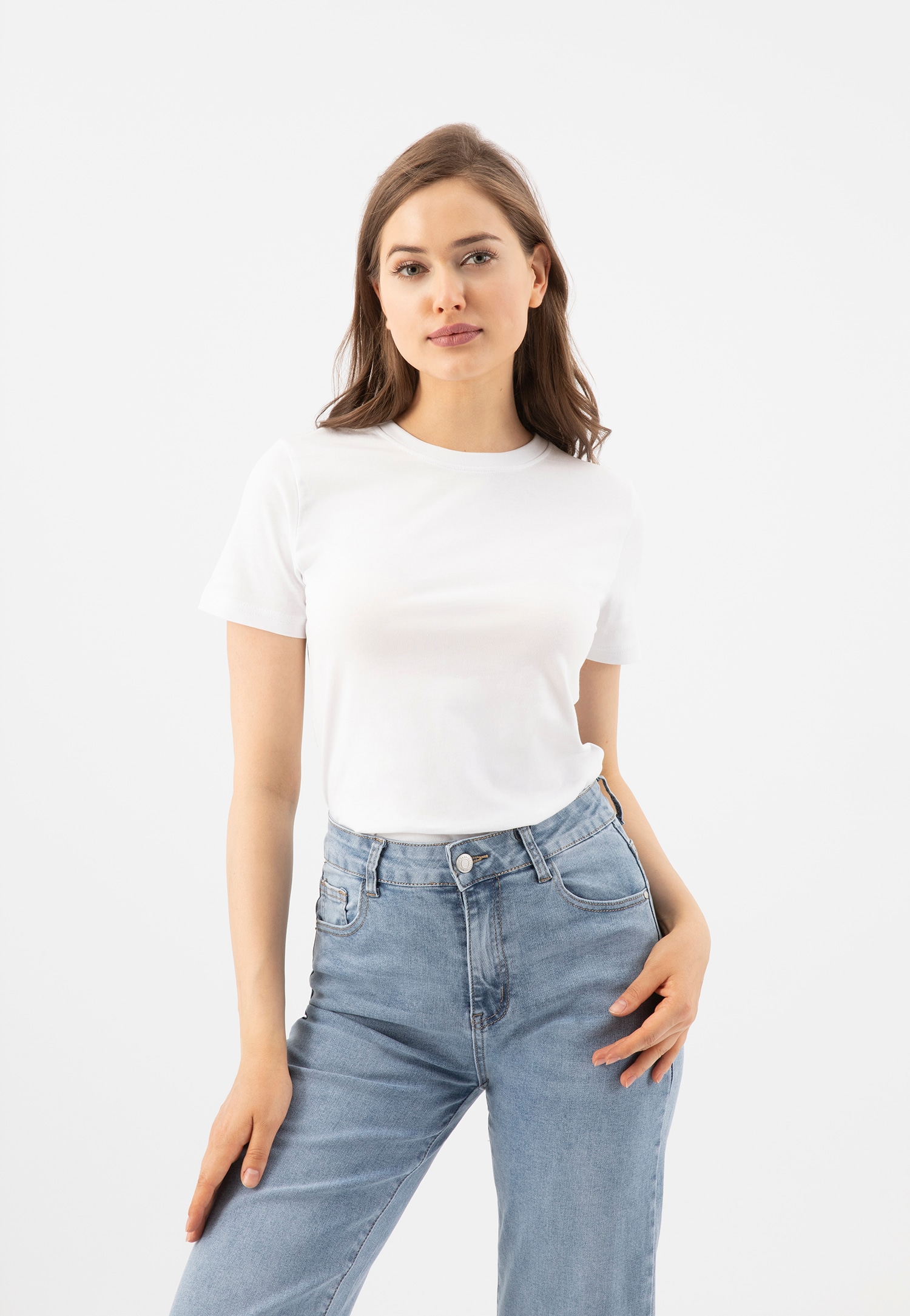 Biała bawełniana koszulka z okrągłym dekoltem