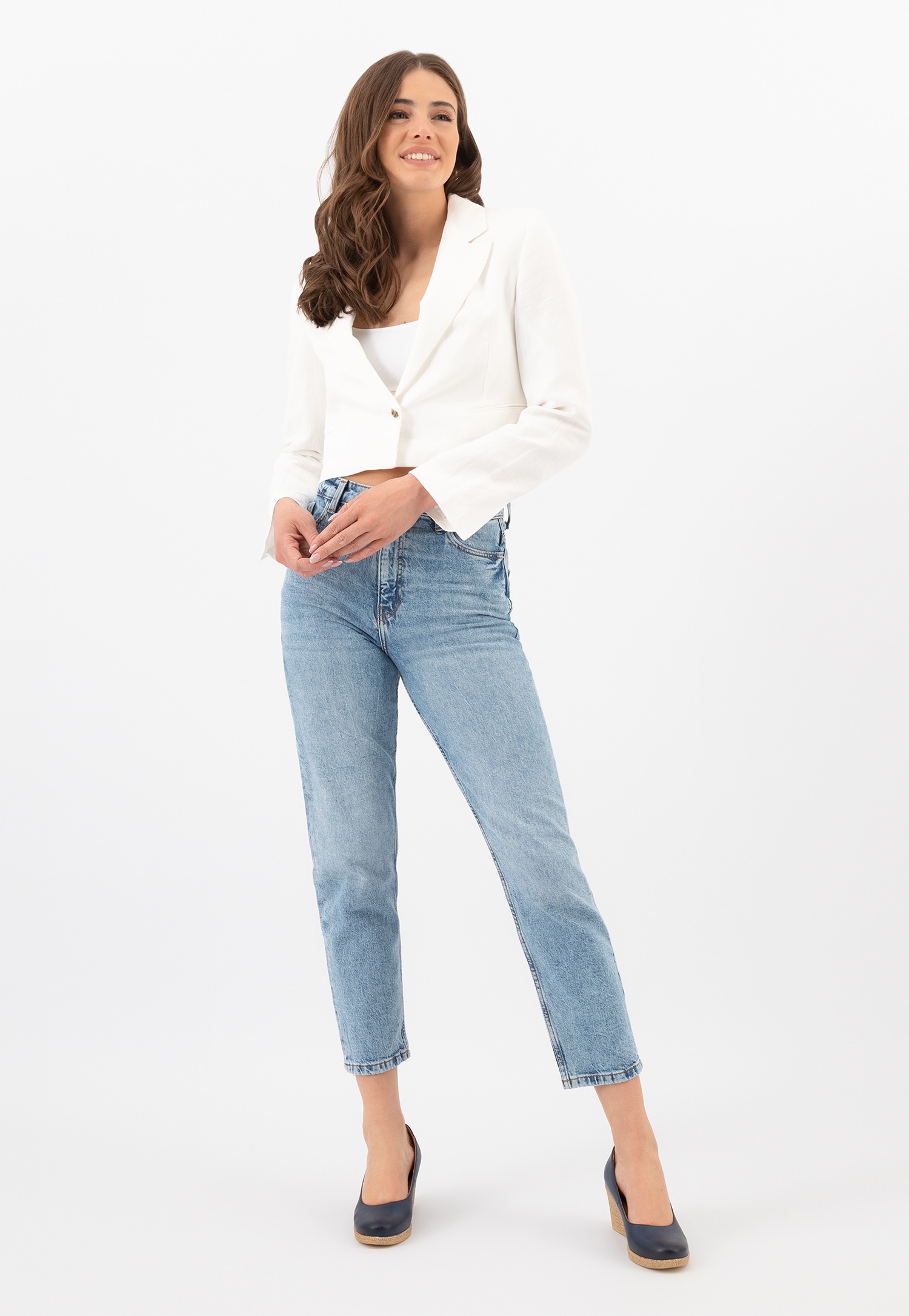 Czarne czółenka damskie na koturnie