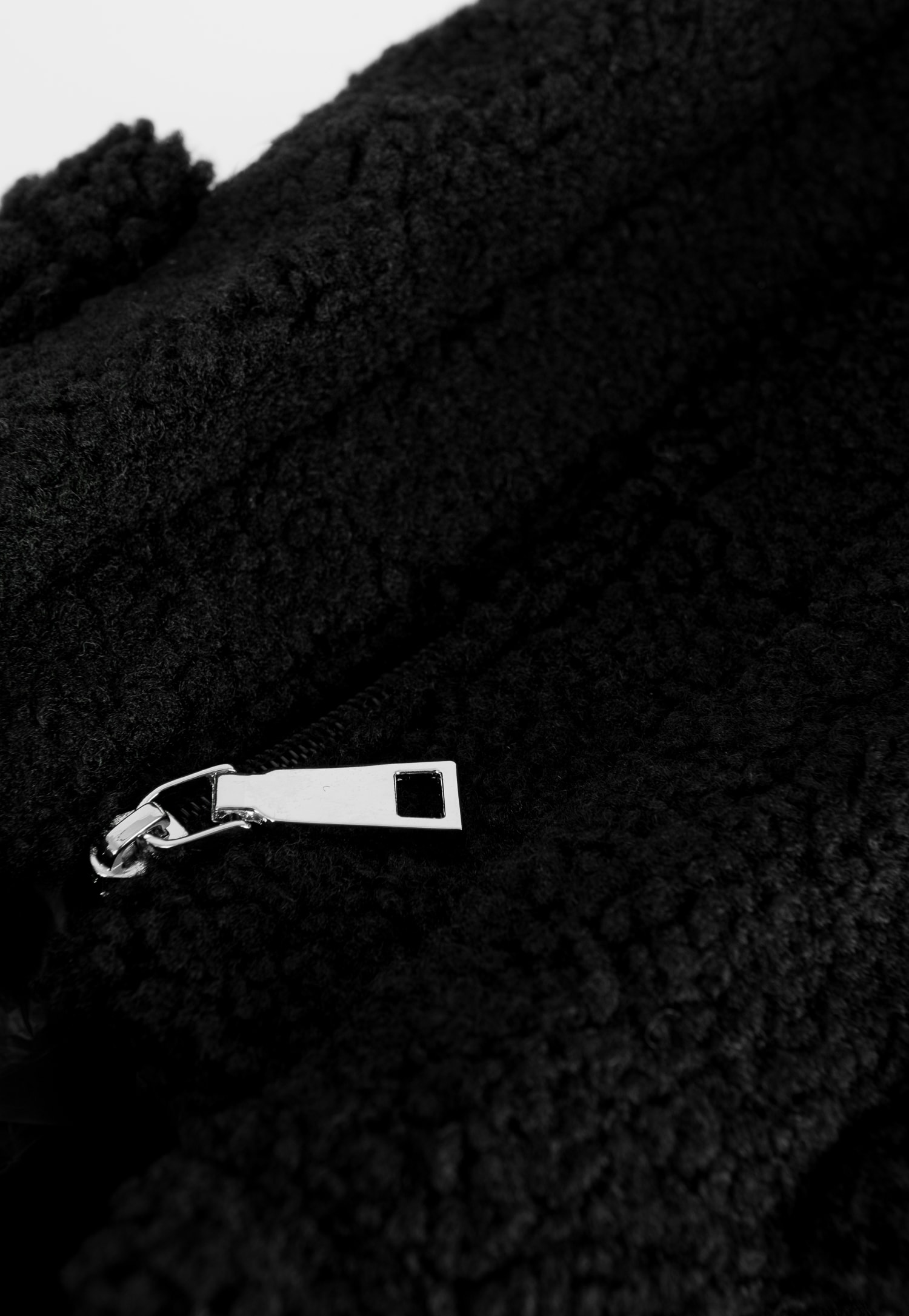 WJS duża pluszowa torebka damska w kolorze białym