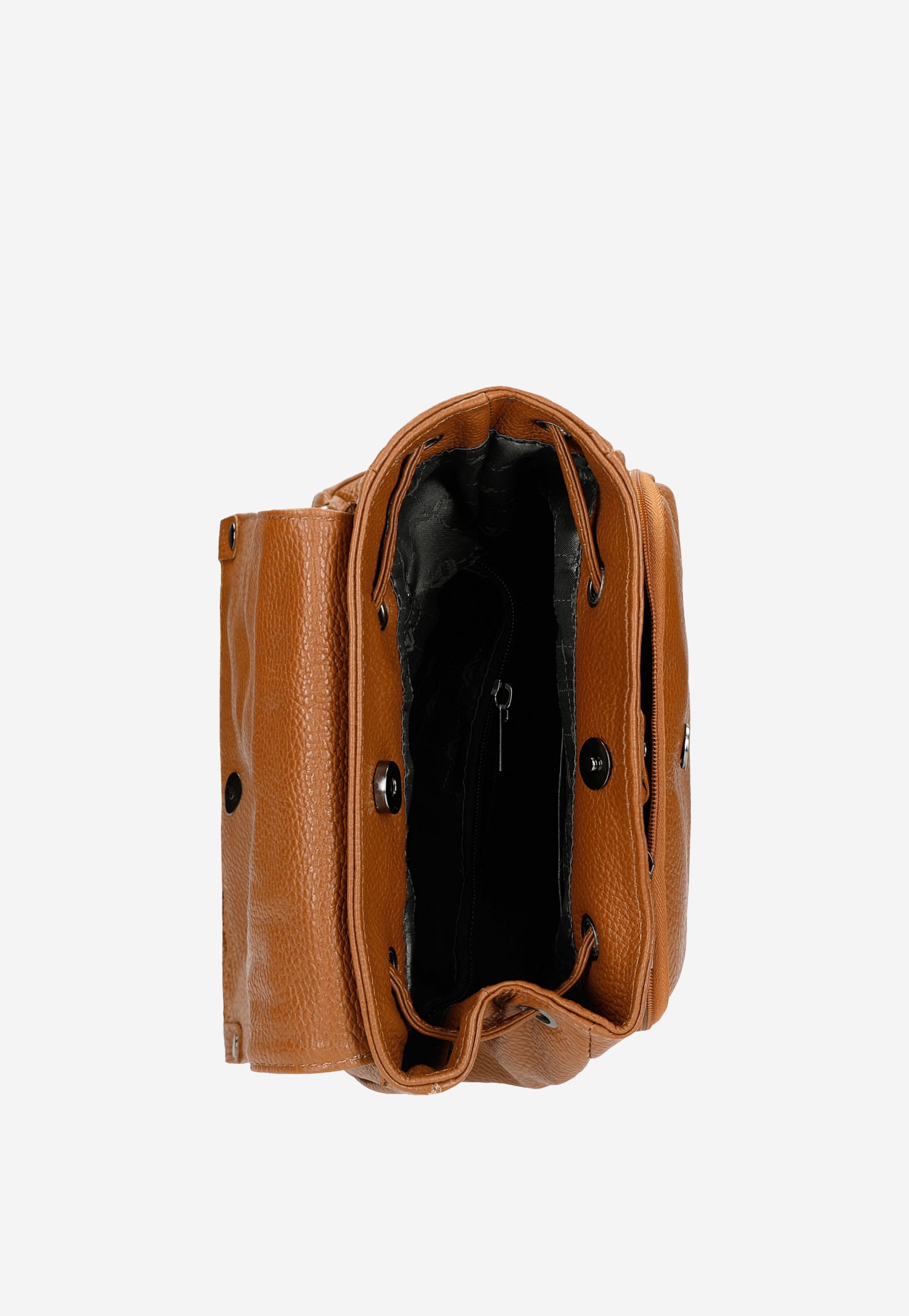 Czarny plecak damski w stylu miejskim