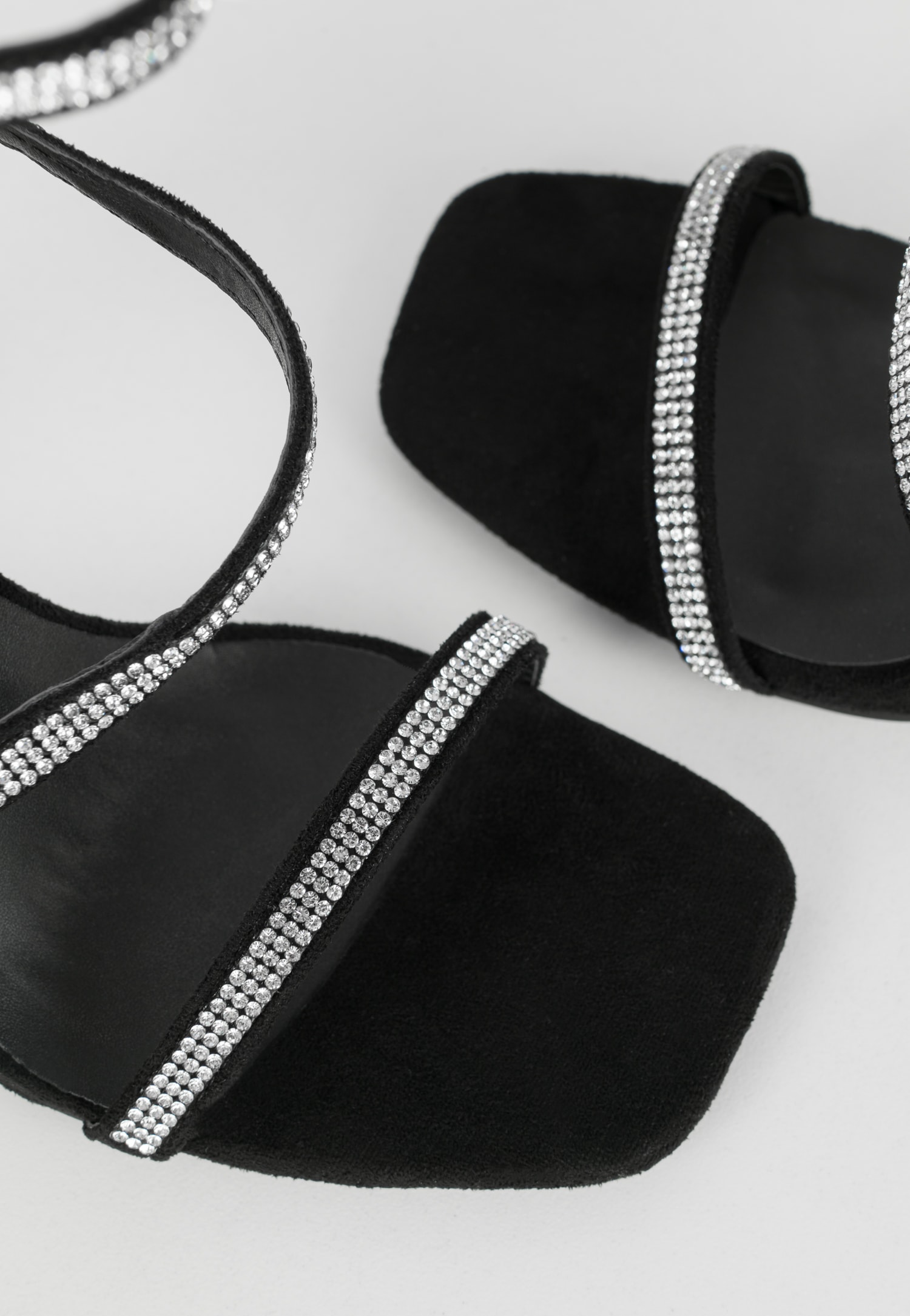 WJS czarne sandały damskie z kryształkami i odkrytą piętą