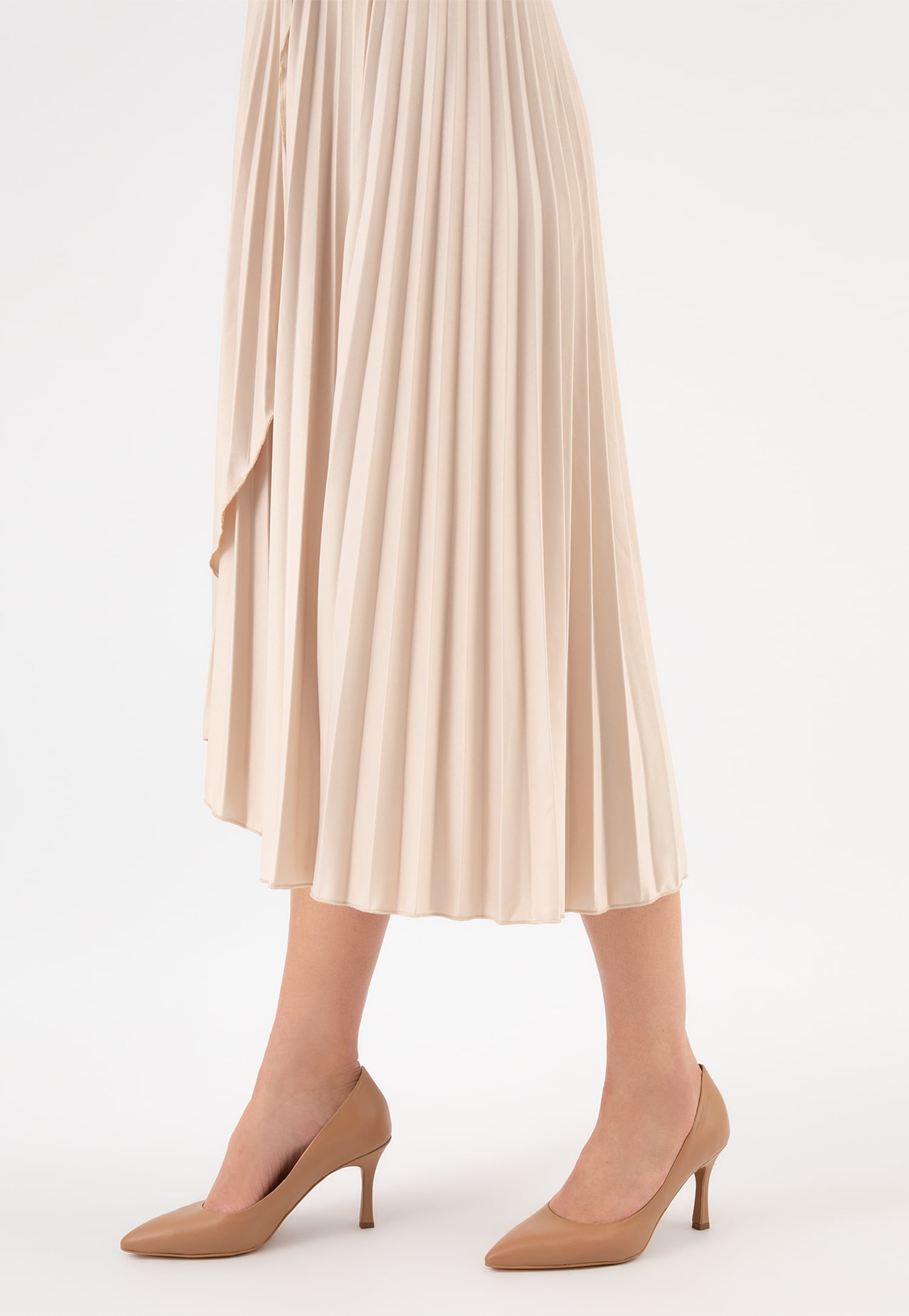 Brązowe czółenka z noskiem w szpic