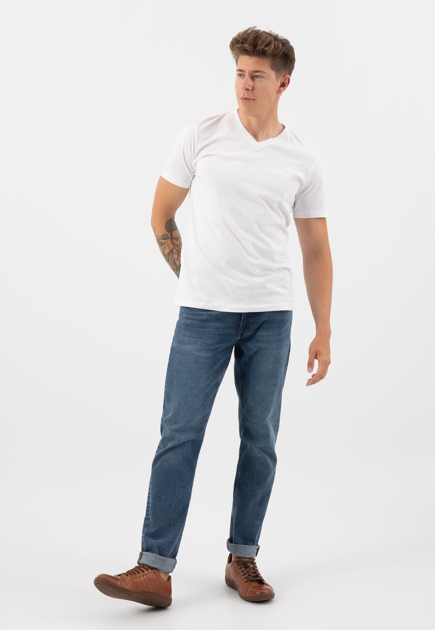 Granatowe skórzane sneakersy męskie