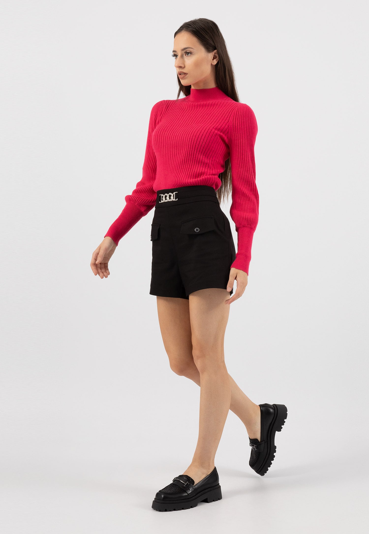 Czarne damskie mokasyny horsebit z ozdobnym motywem w cętki