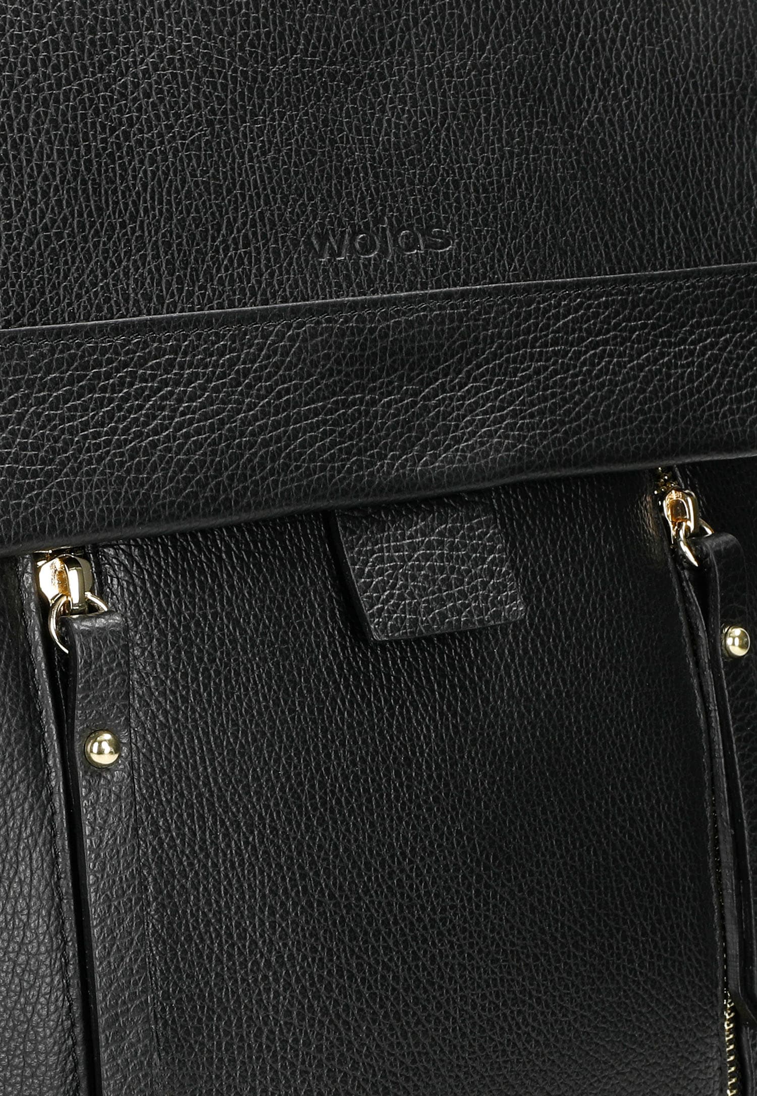 Czarny plecak damski skórzany z dwiema kieszonkami z przodu