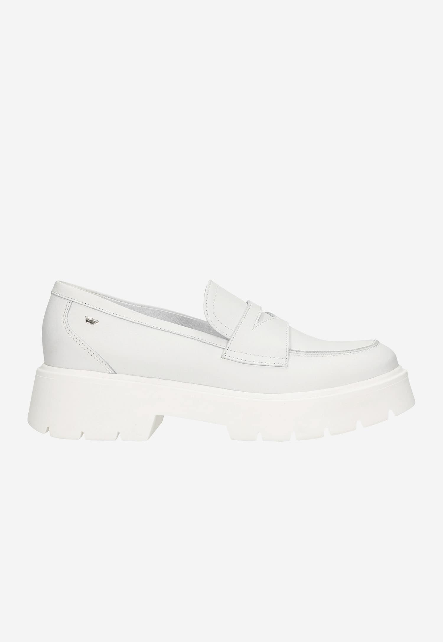 Białe mokasyny damskie z lekką podeszwą