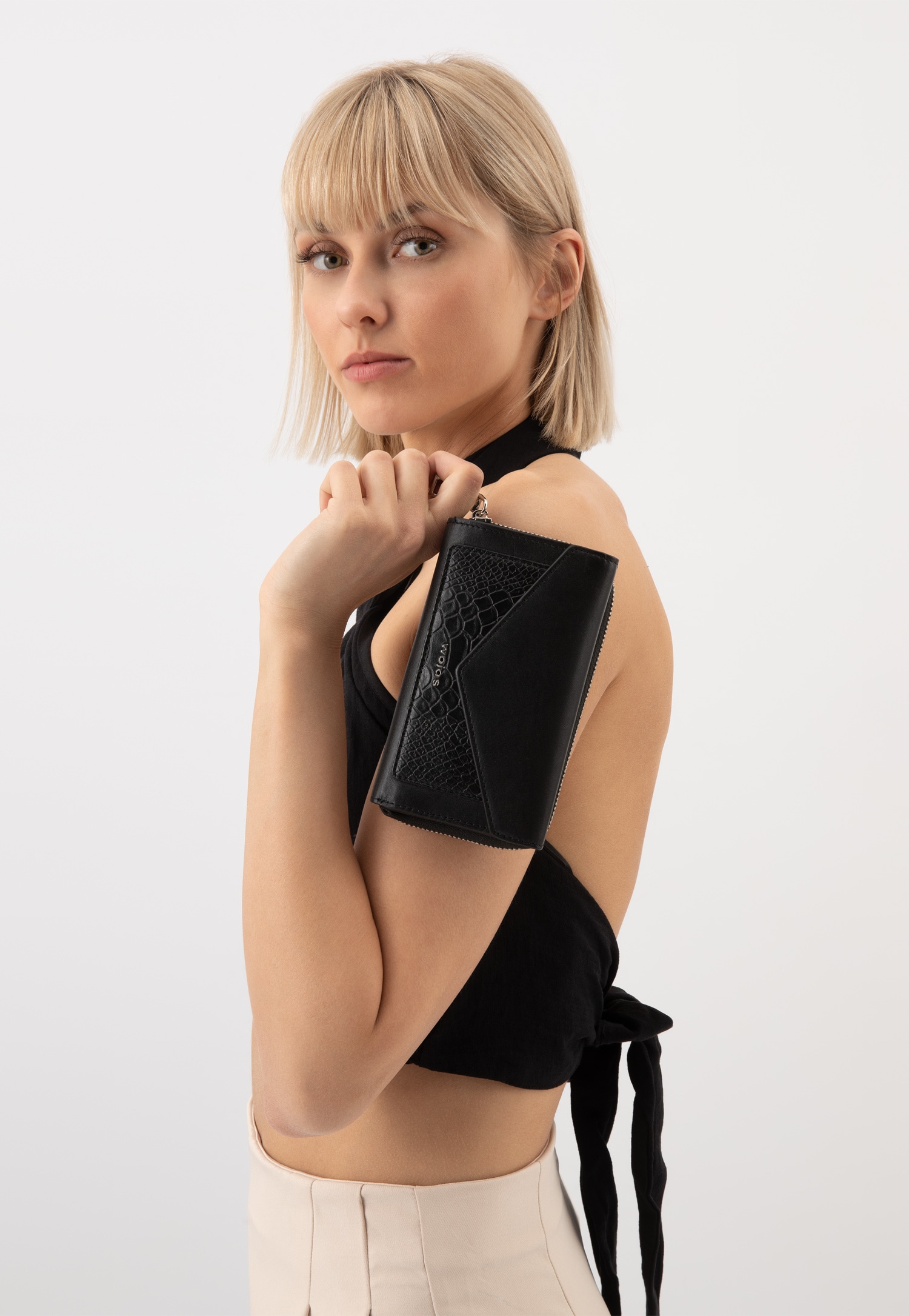 Duży czerwony skórzany portfel damski