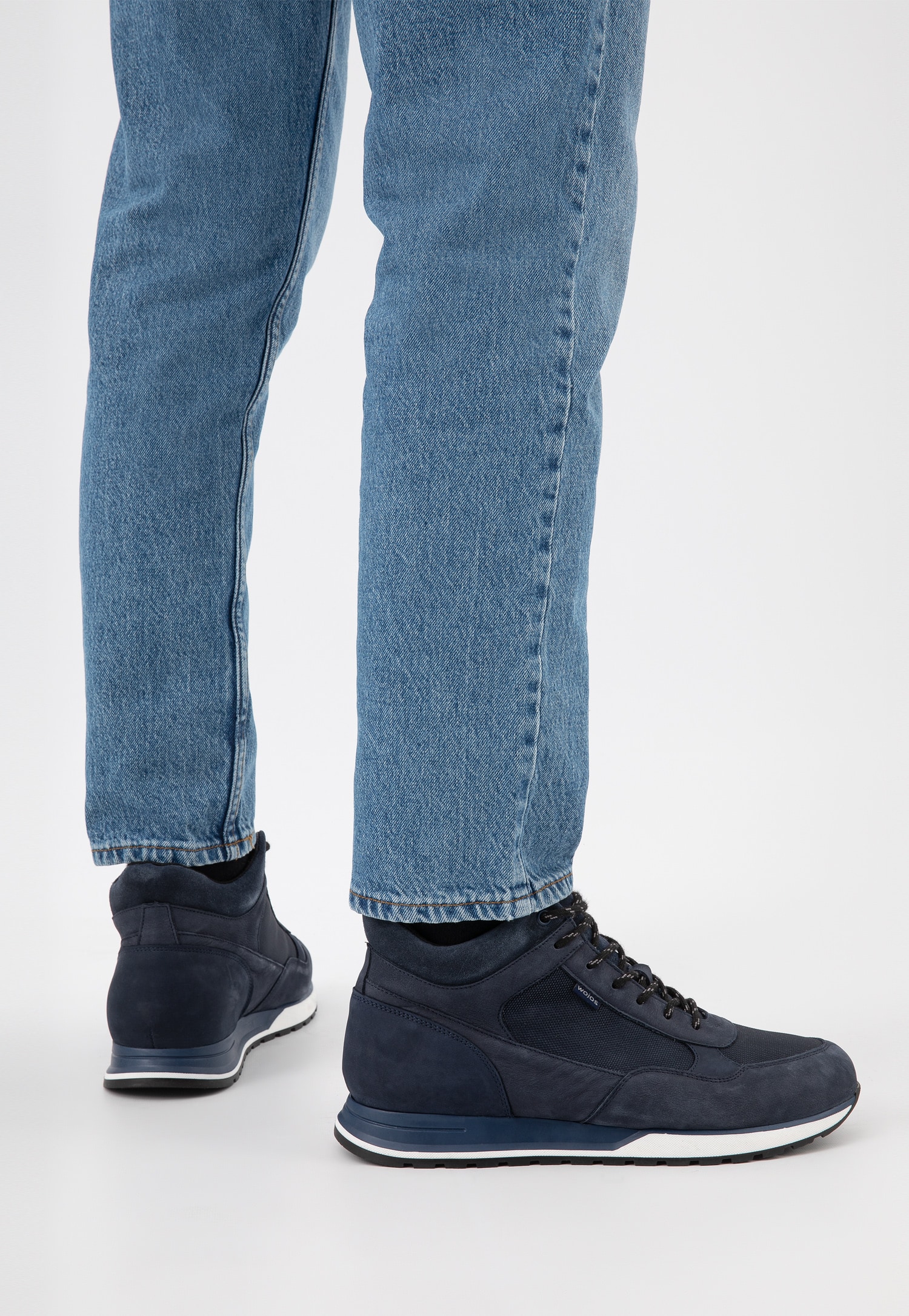 Granatowe sneakersy męskie nad kostkę