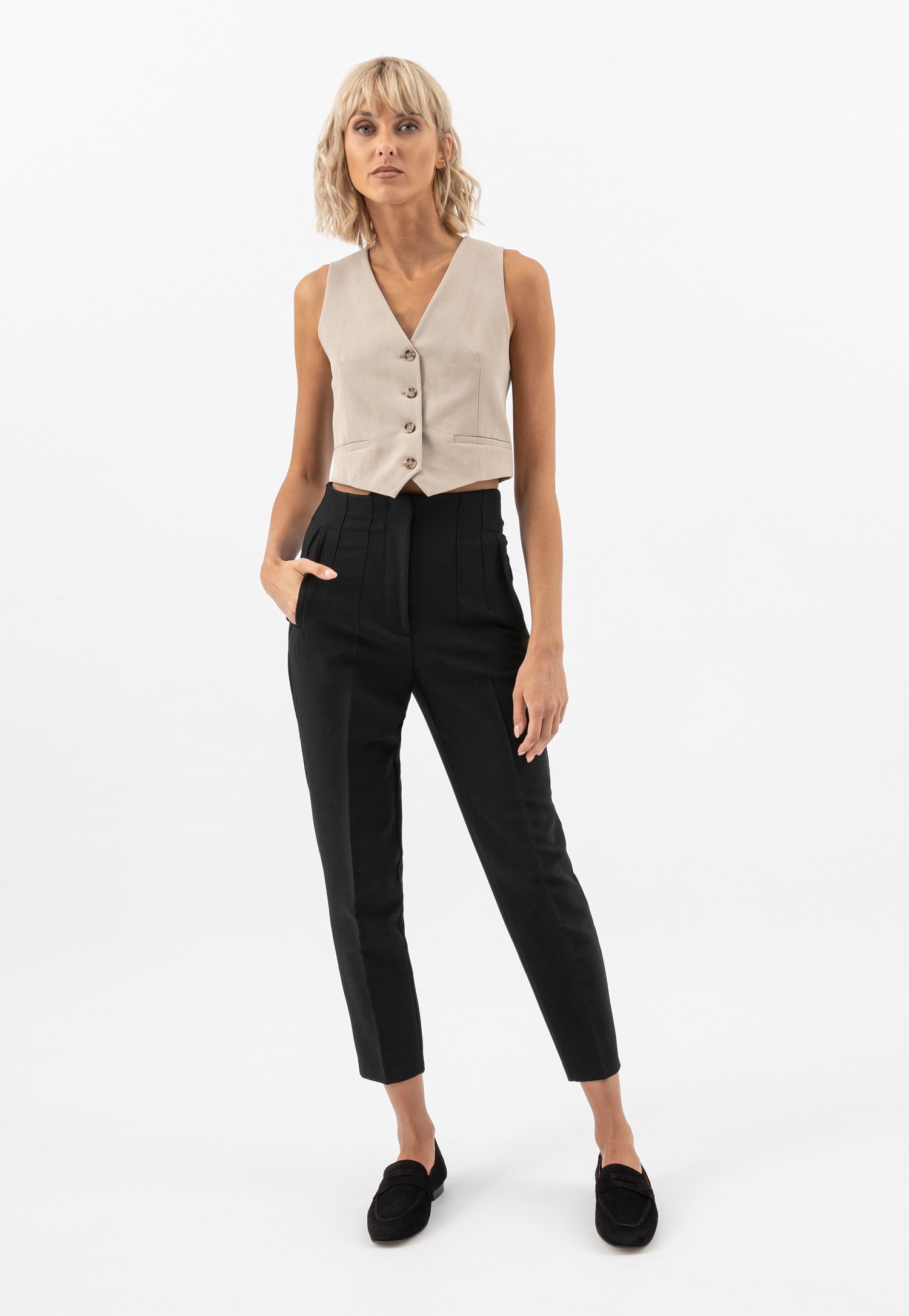 Czarne mokasyny damskie na płaskiej podeszwie