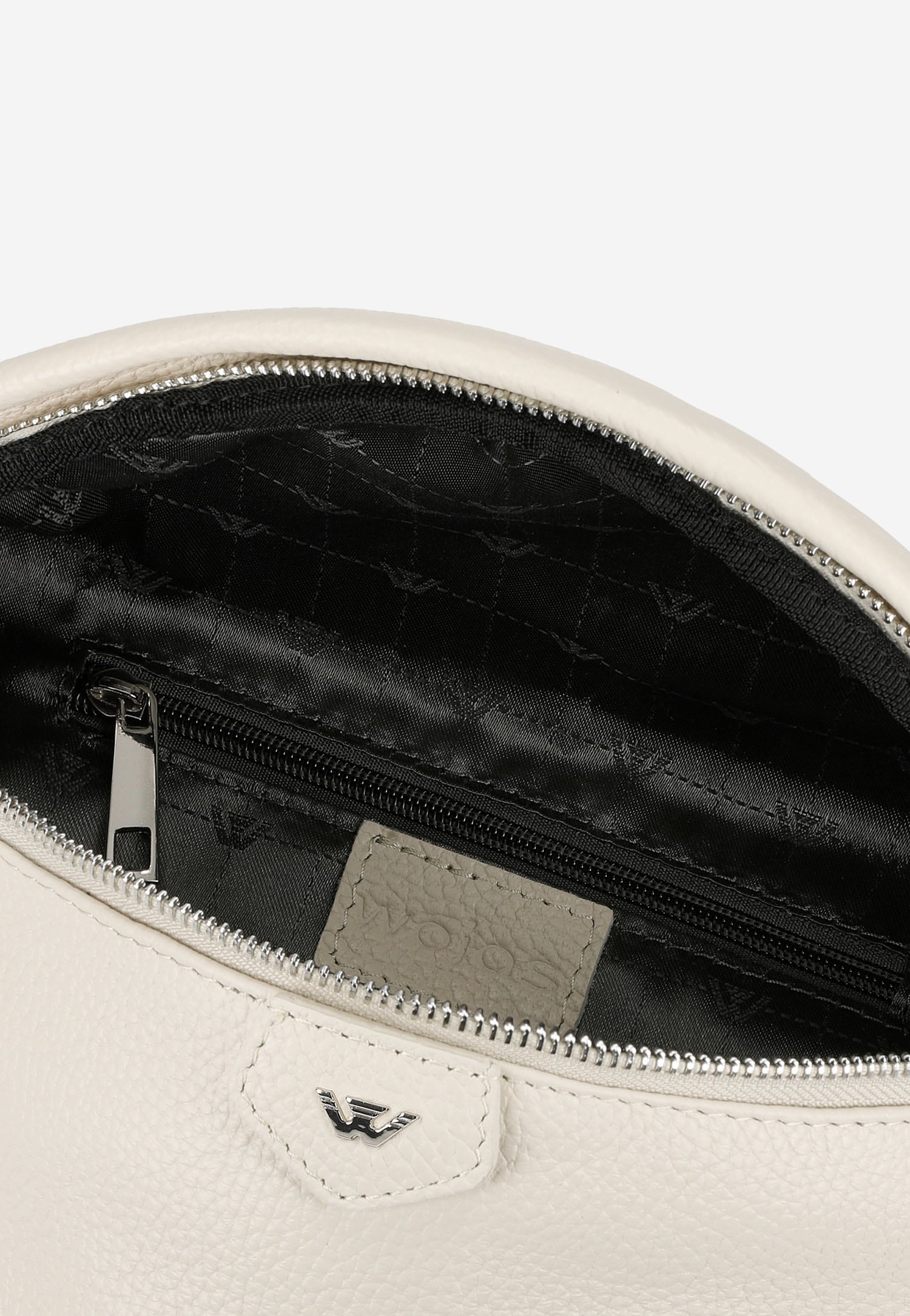 Duża beżowa skórzana torebka damska typu nerka