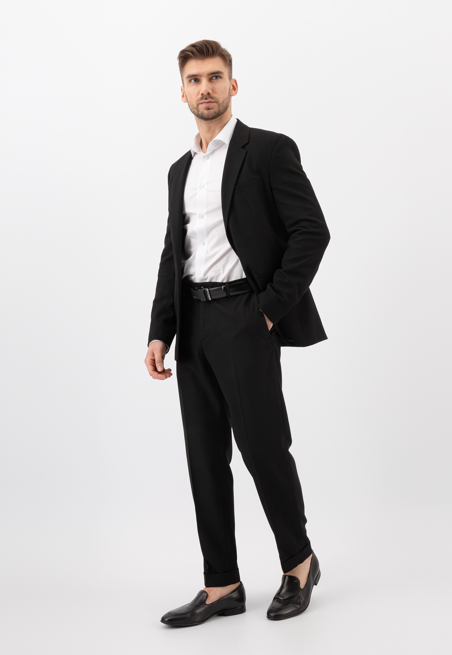 Czarne loafersy męskie z weluru