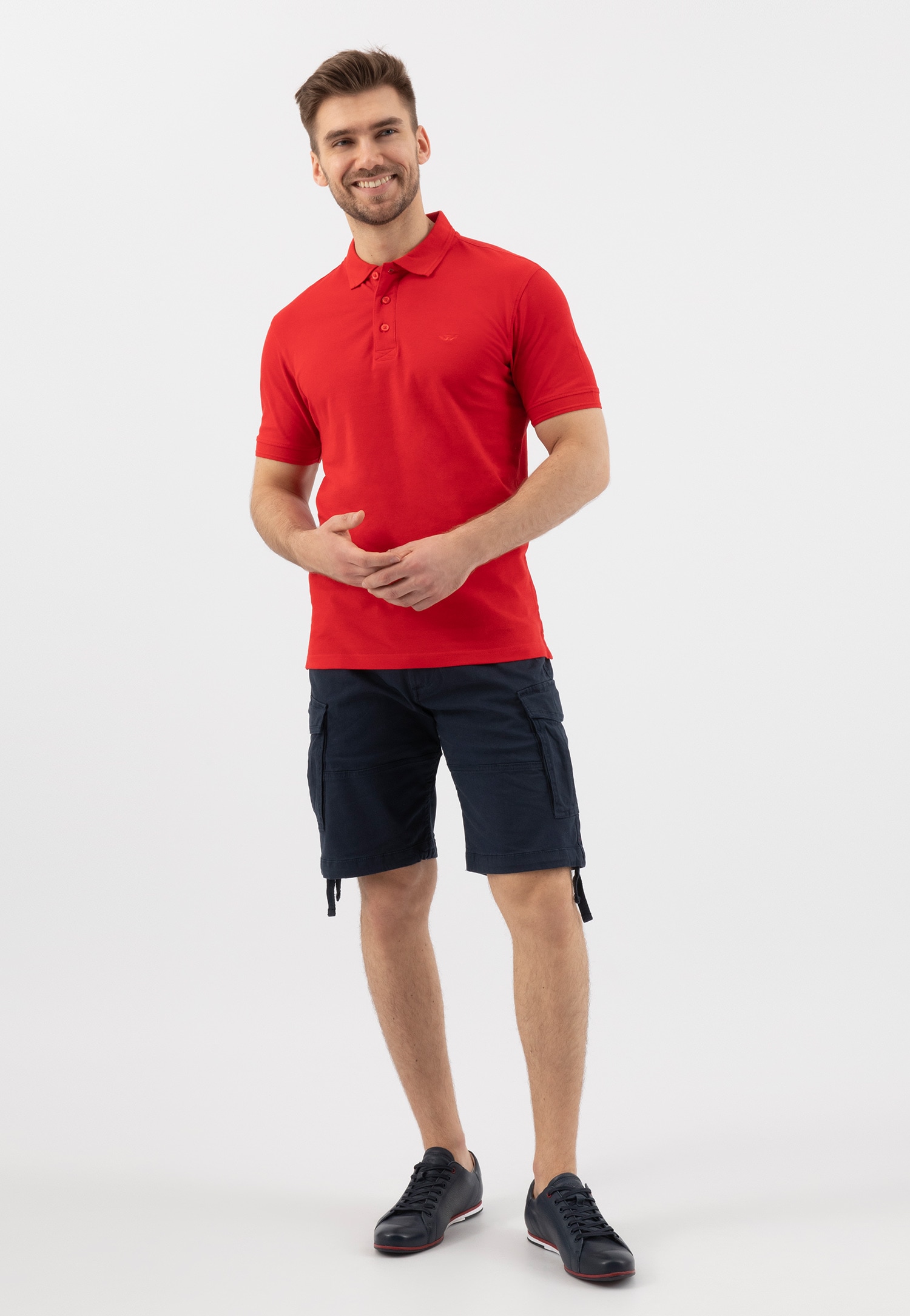 Czarne minimalistyczne sneakersy męskie w klasycznym stylu