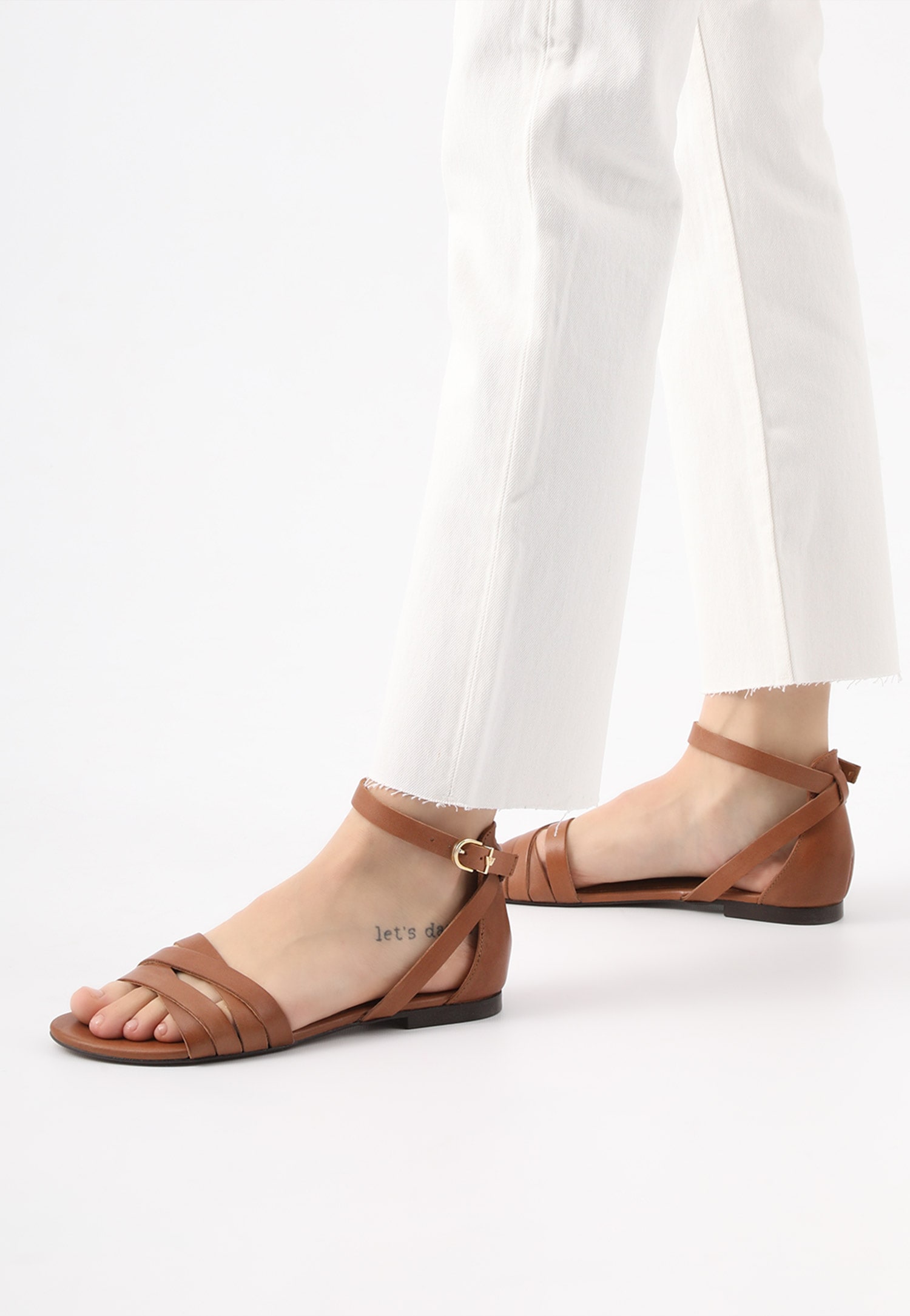 Brązowe sandały damskie w stylu urban