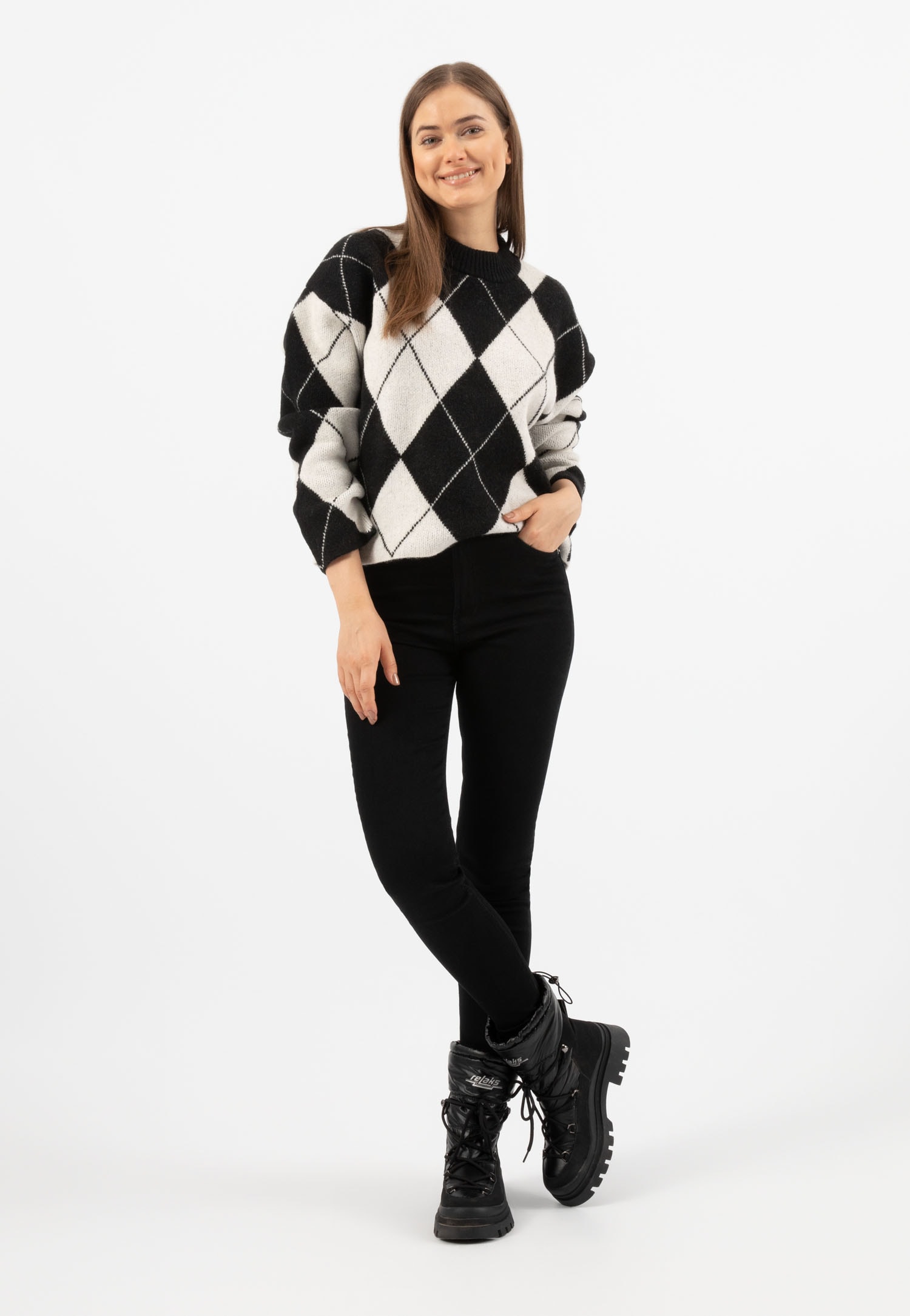 RELAKS czarne Śniegowce damskie z połączenia skóry i ortalionu