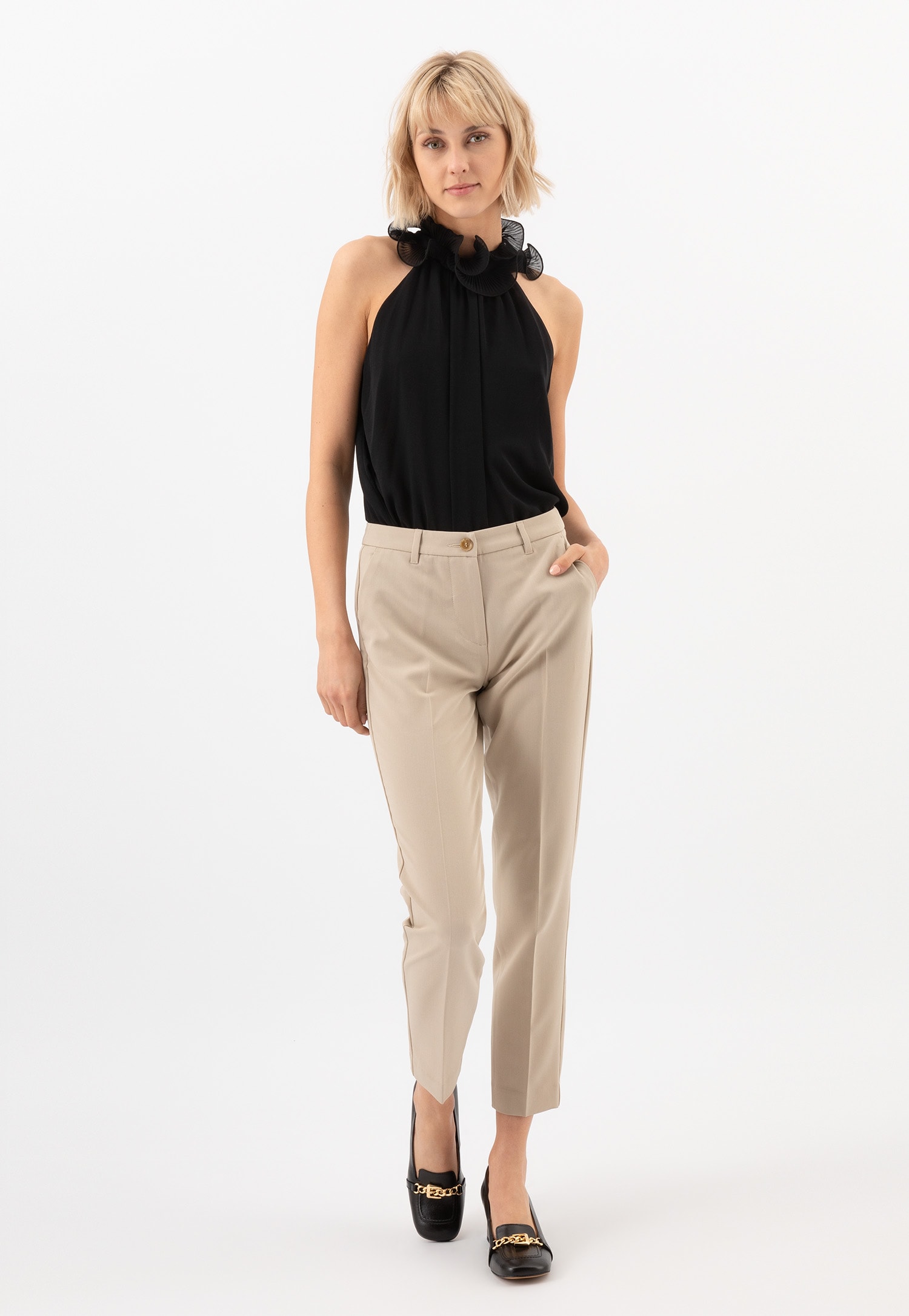 Eleganckie beżowe mokasyny damskie na obcasie