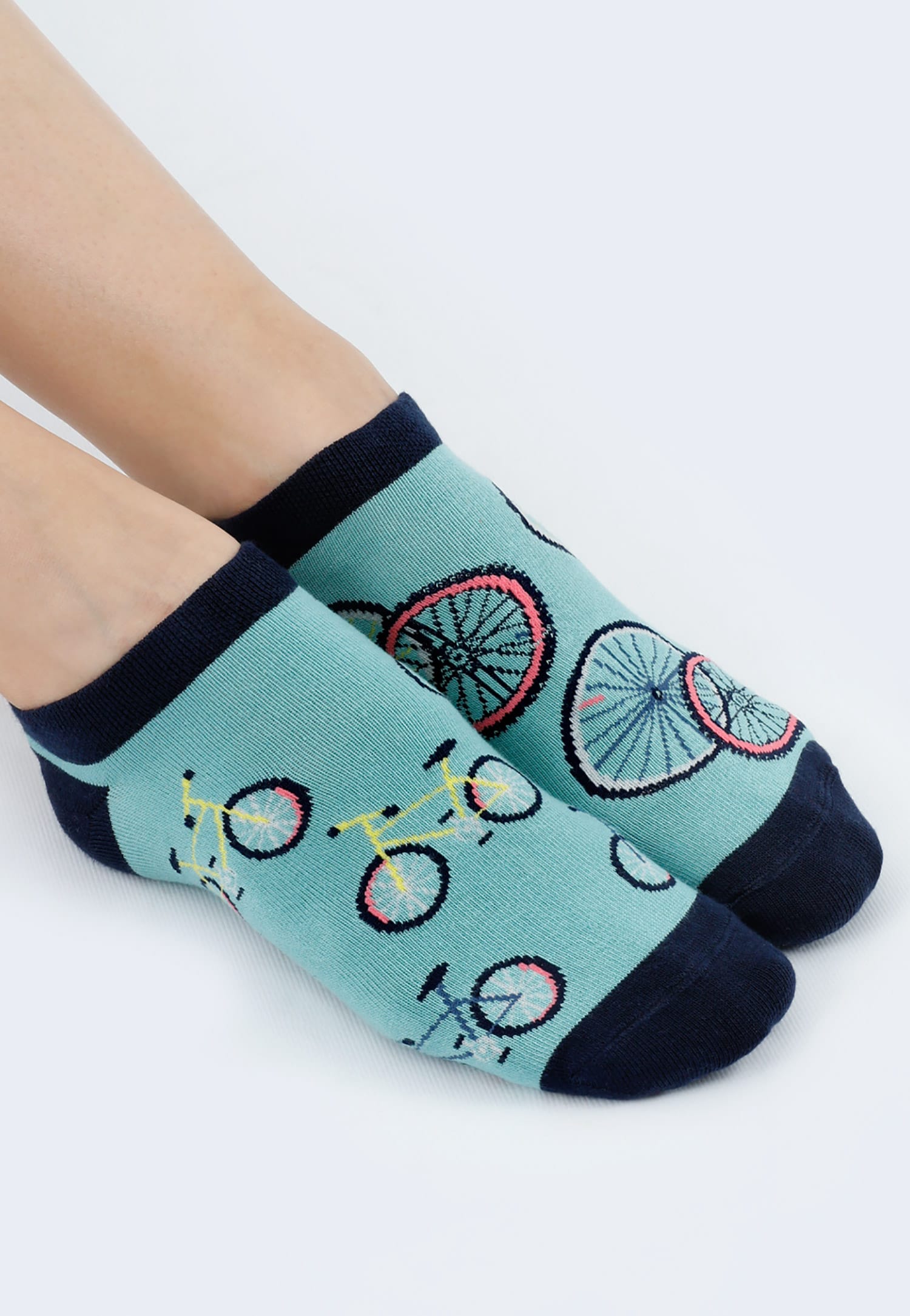 Zielono-granatowe stopki we wzór rowerowy