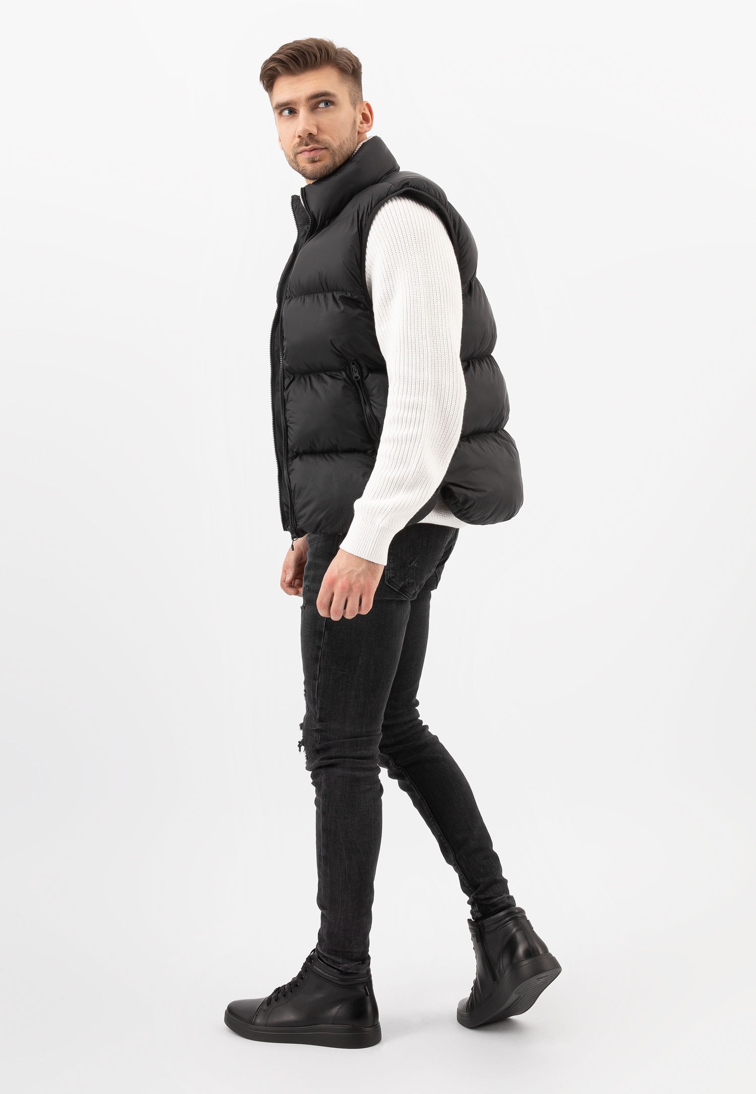 Czarne trampki męskie zapinane na zamek