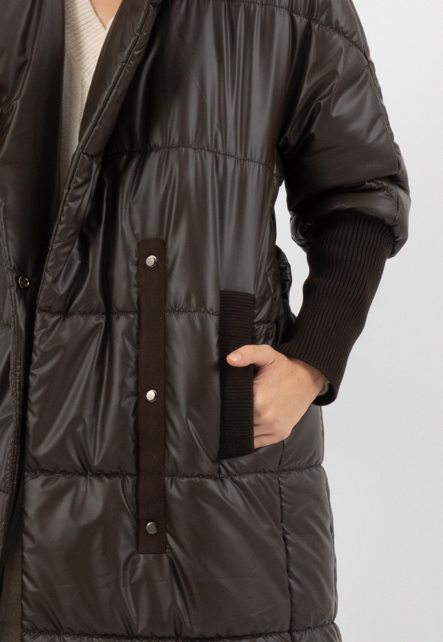 RELAKS długi brązowy ortalionowy płaszcz damski