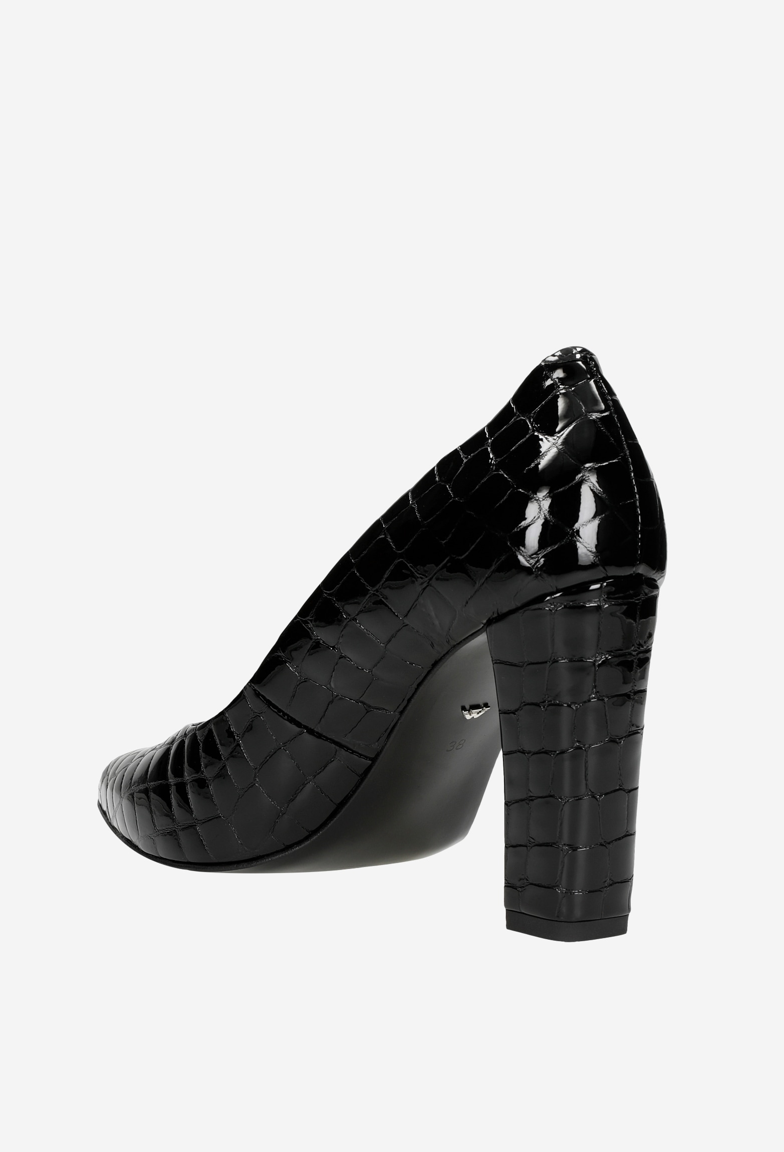 Beżowe eleganckie czółenka damskie z lakierowanej skóry