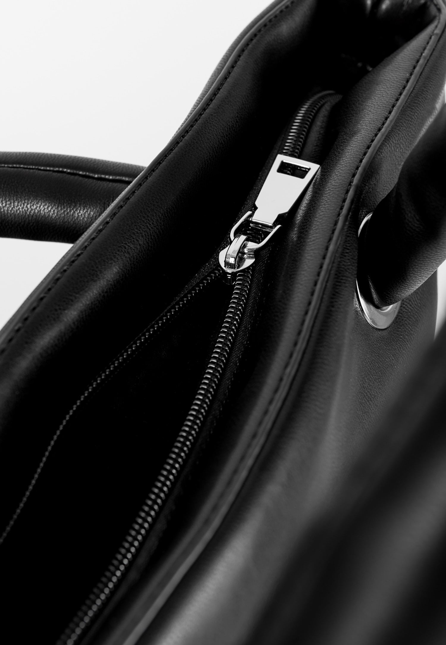 WJS czarna torebka damska na ramię