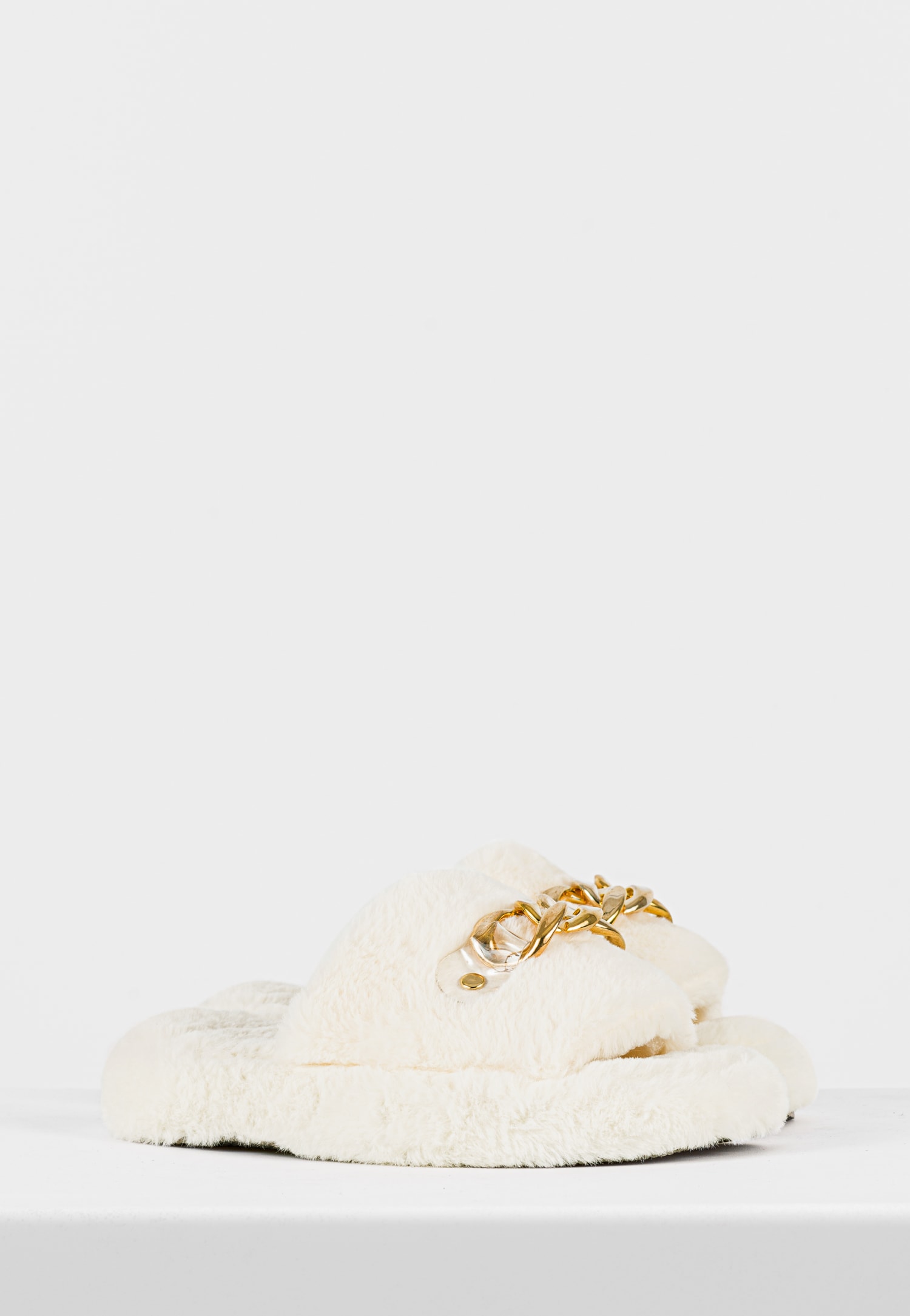 WJS puchate białe kapcie damskie