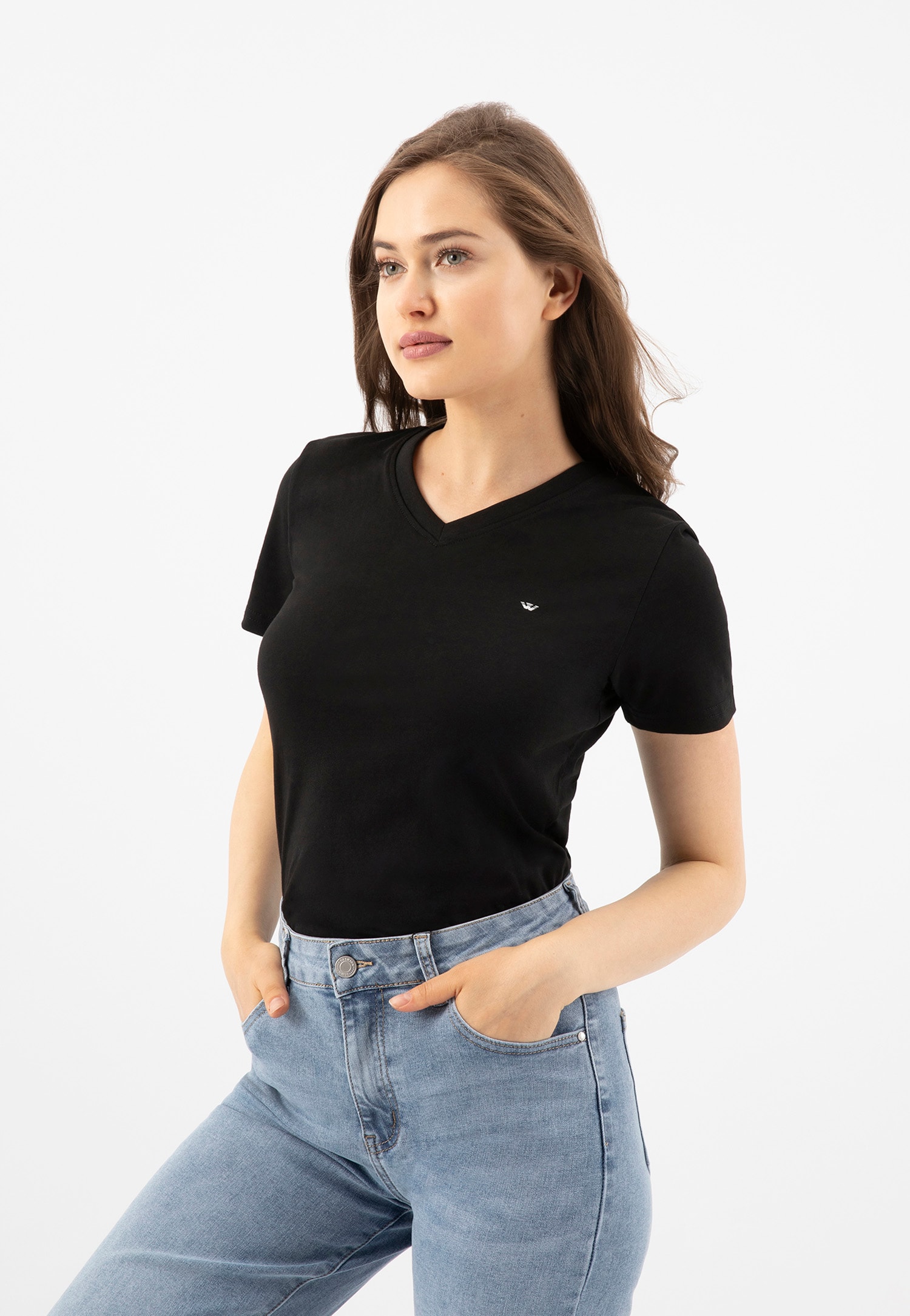 Czarna koszulka damska z dekoltem w serek