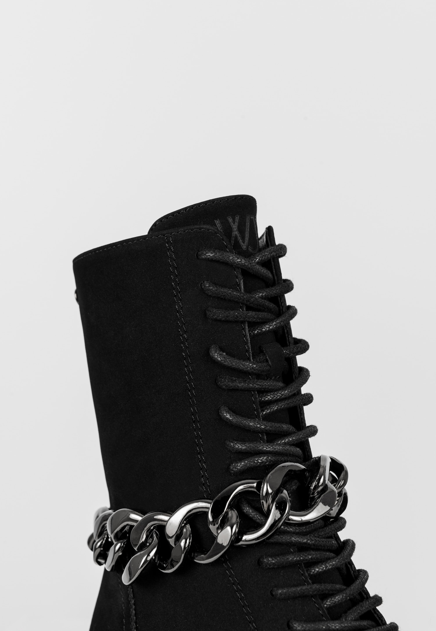 WJS czarne trzewiki damskie z ekoskóry z łańcuchem