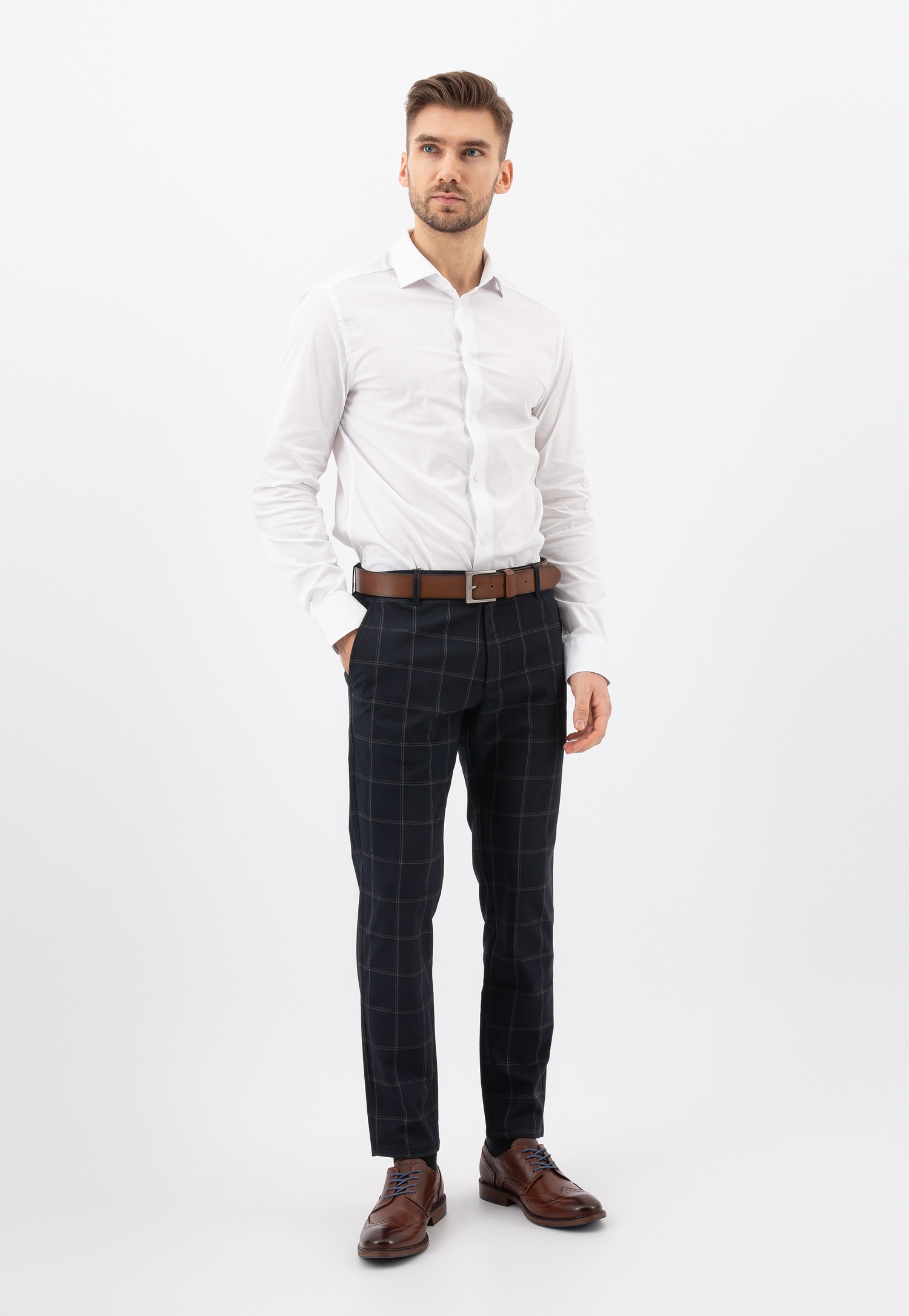 Brązowe sznurowane półbuty męskie w stylu oksford