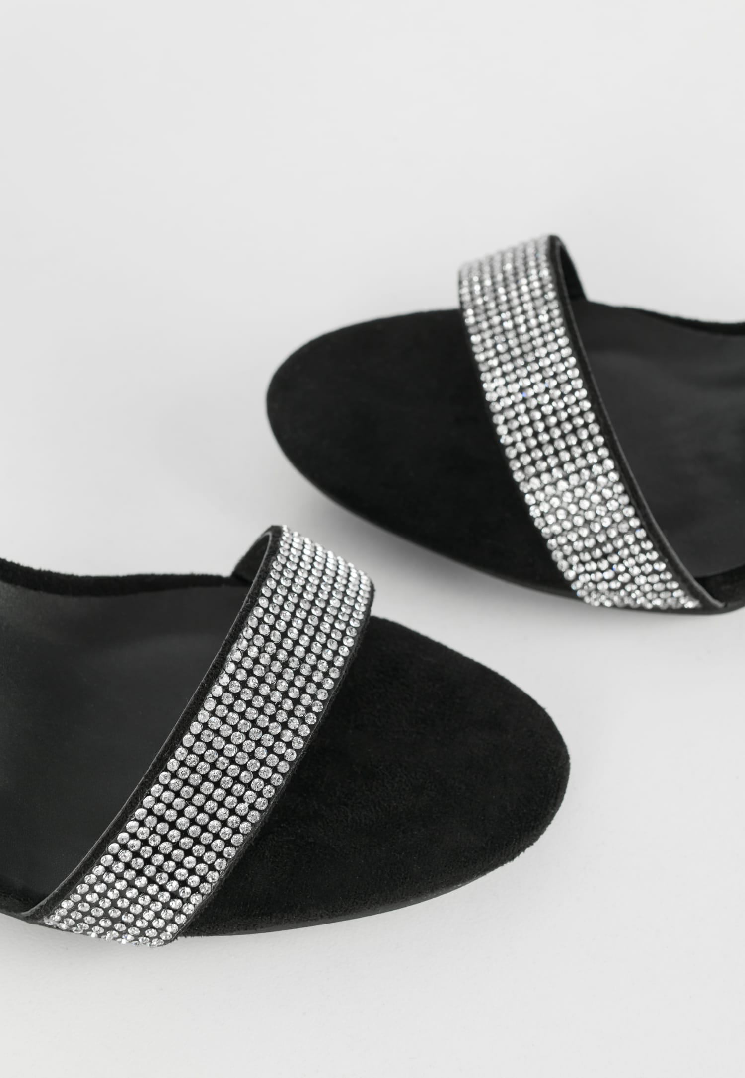 WJS czarne sandały damskie z kryształkami