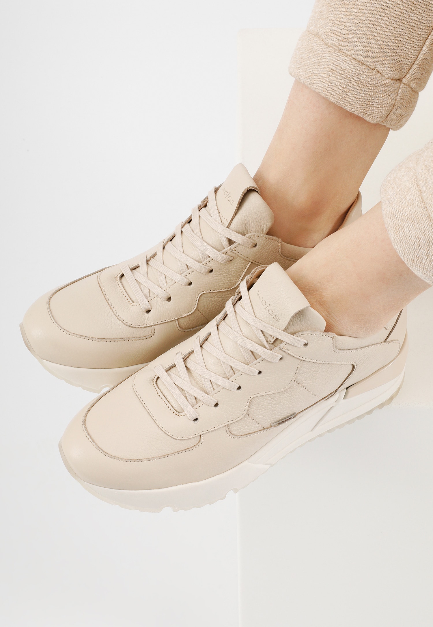 Czarne skórzane sneakersy damskie