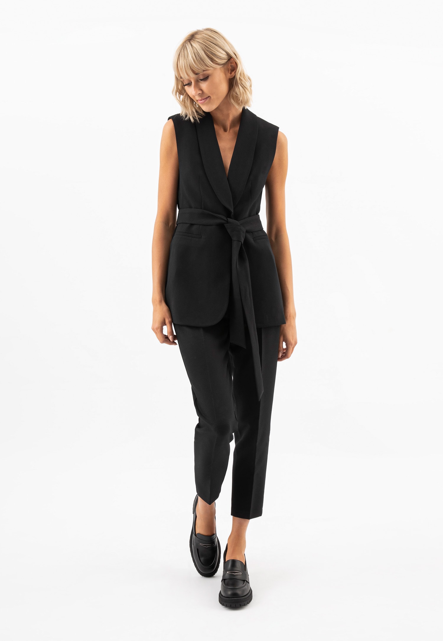 Czarne mokasyny damskie na szerokim obcasie