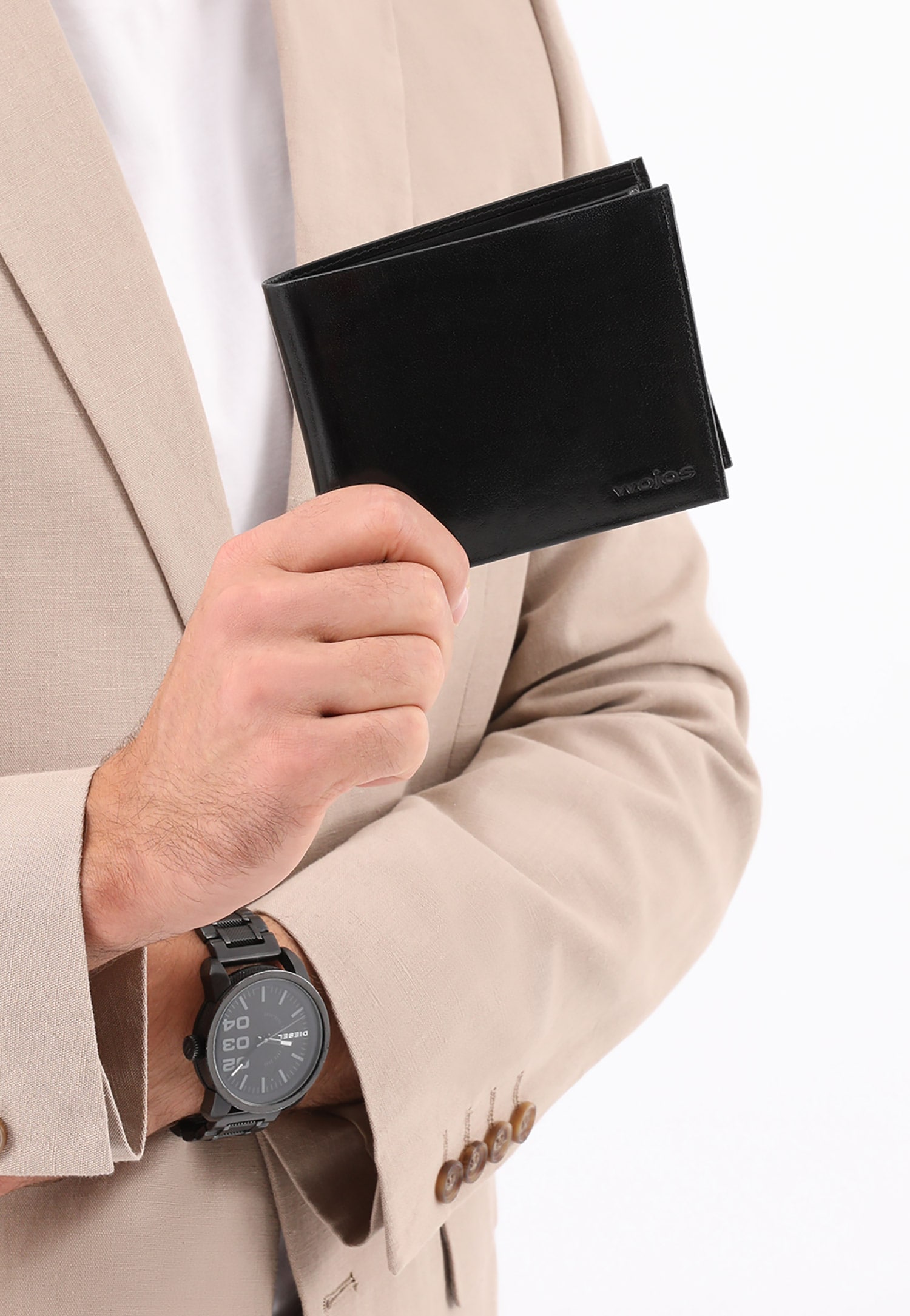 Czarny klasyczny portfel męski