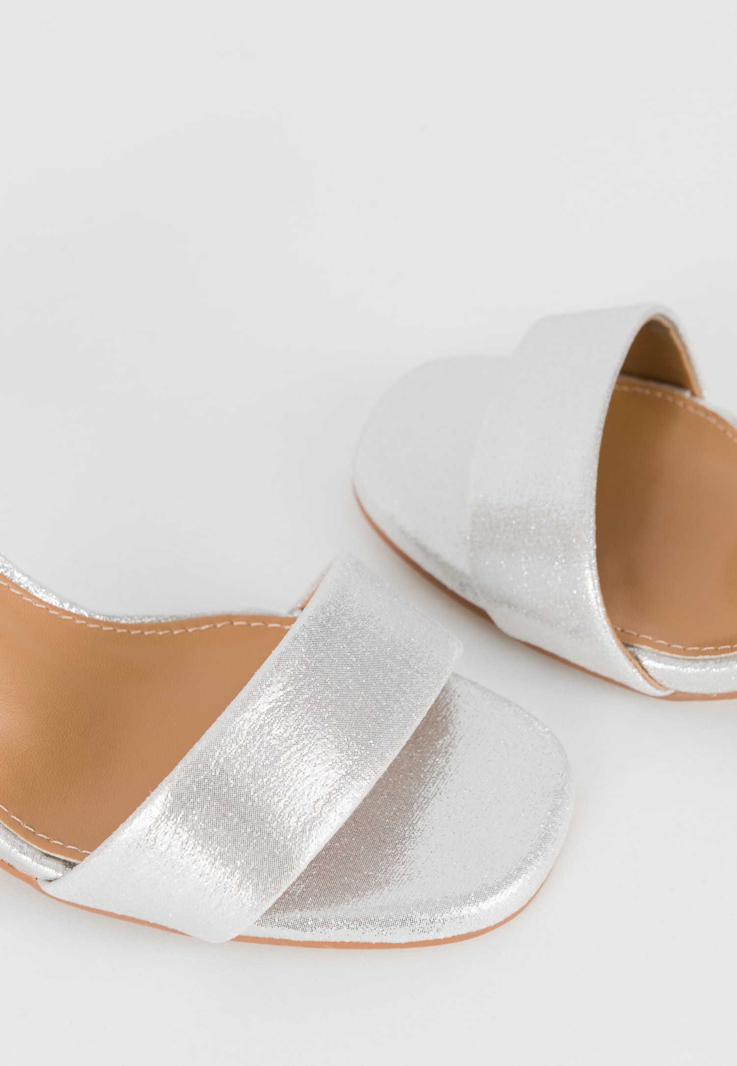 WJS delikatne srebrne sandały damskie