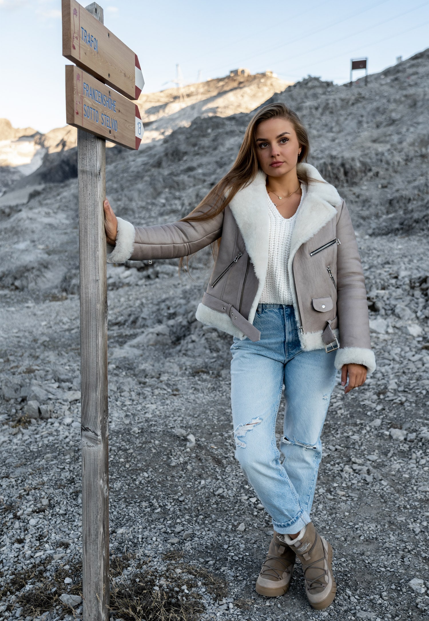 RELAKS beżowa kurtka damska kożuch