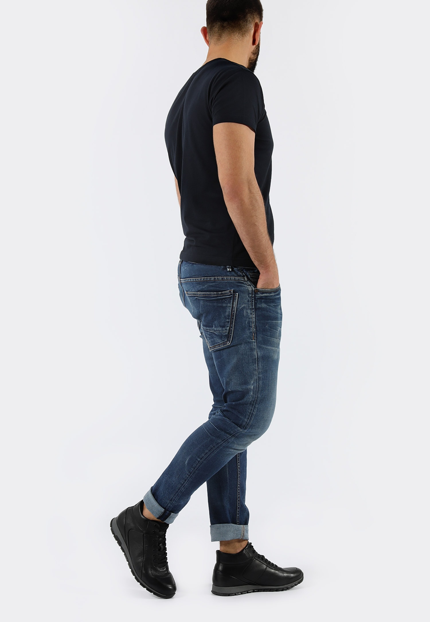 Jasnobrązowe skórzane trzewiki męskie typu sneakersy