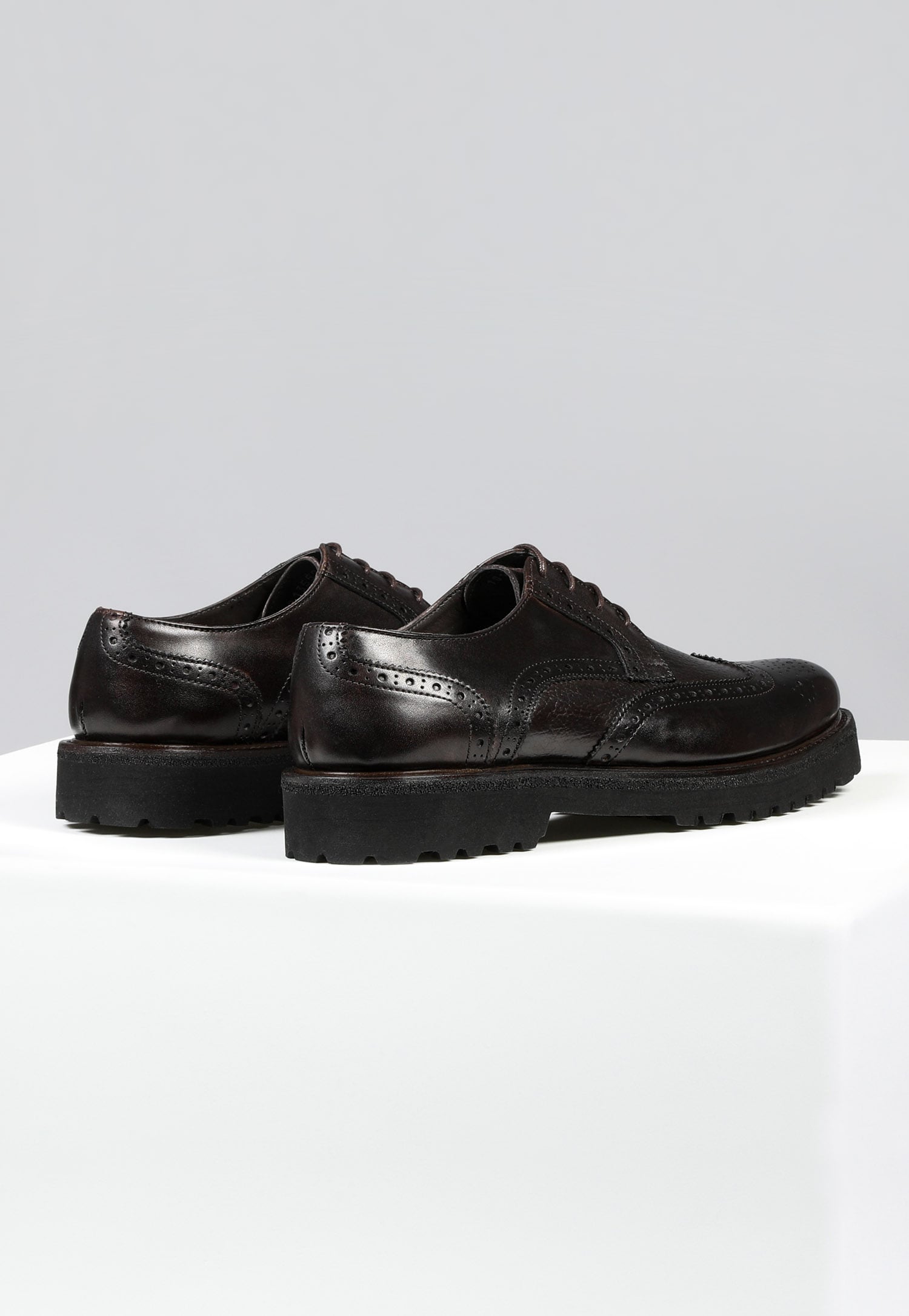 PREMIUM półbuty męskie typu brogsy w kolorze ciemnego brązu