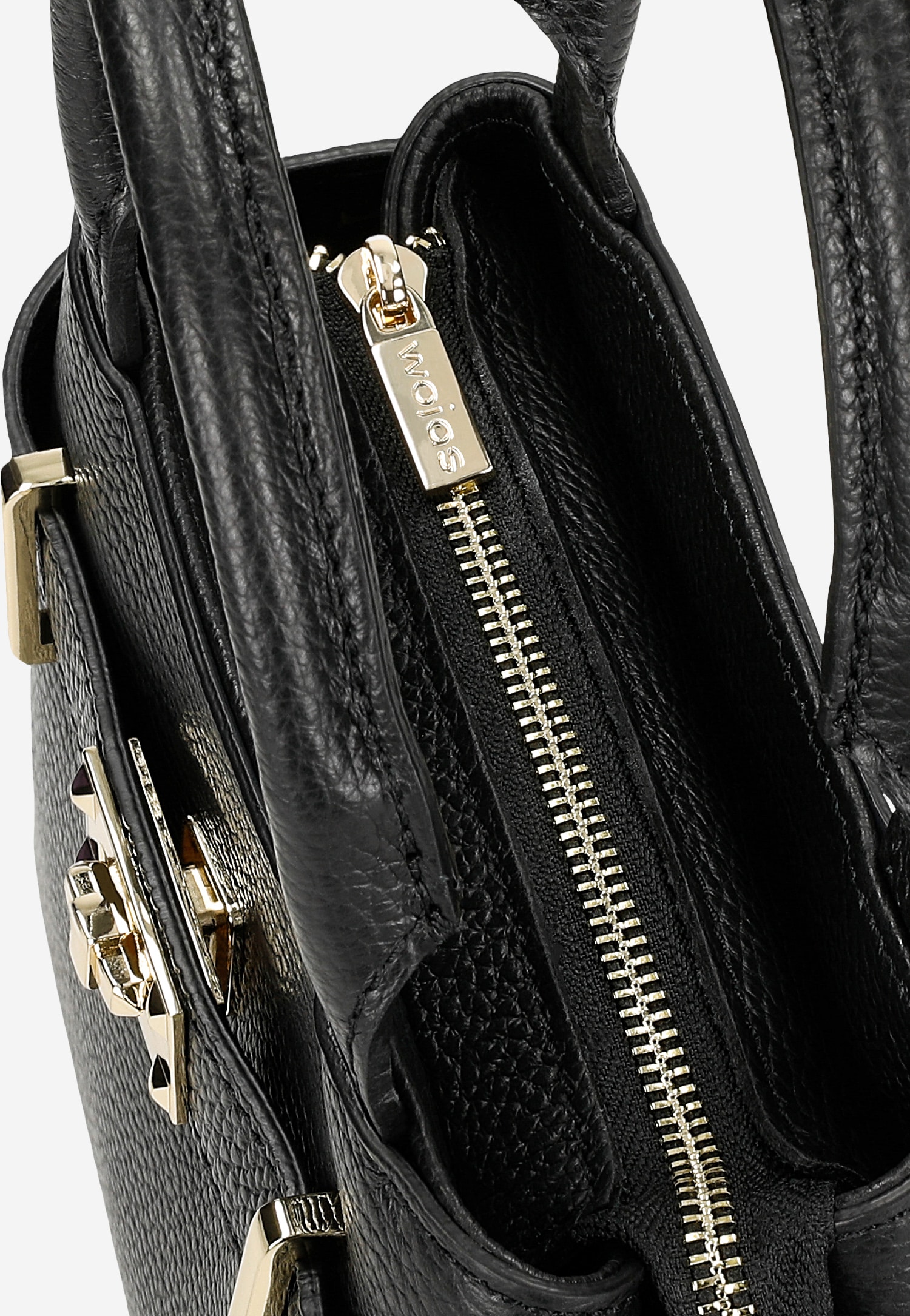 Czarna skórzana torebka typu kuferek