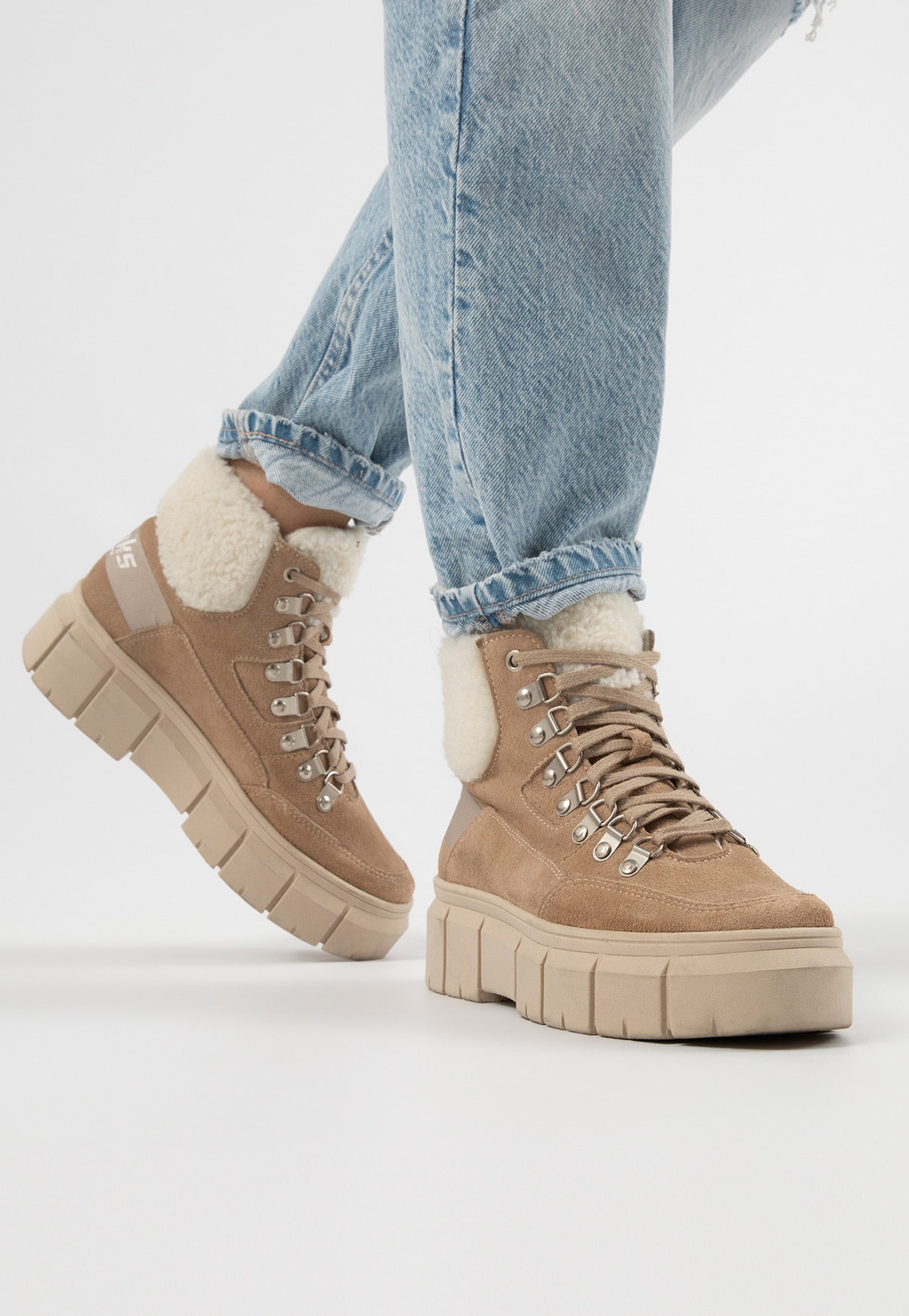 RELAKS ciepłe beżowe trzewiki damskie z białym kożuszkiem