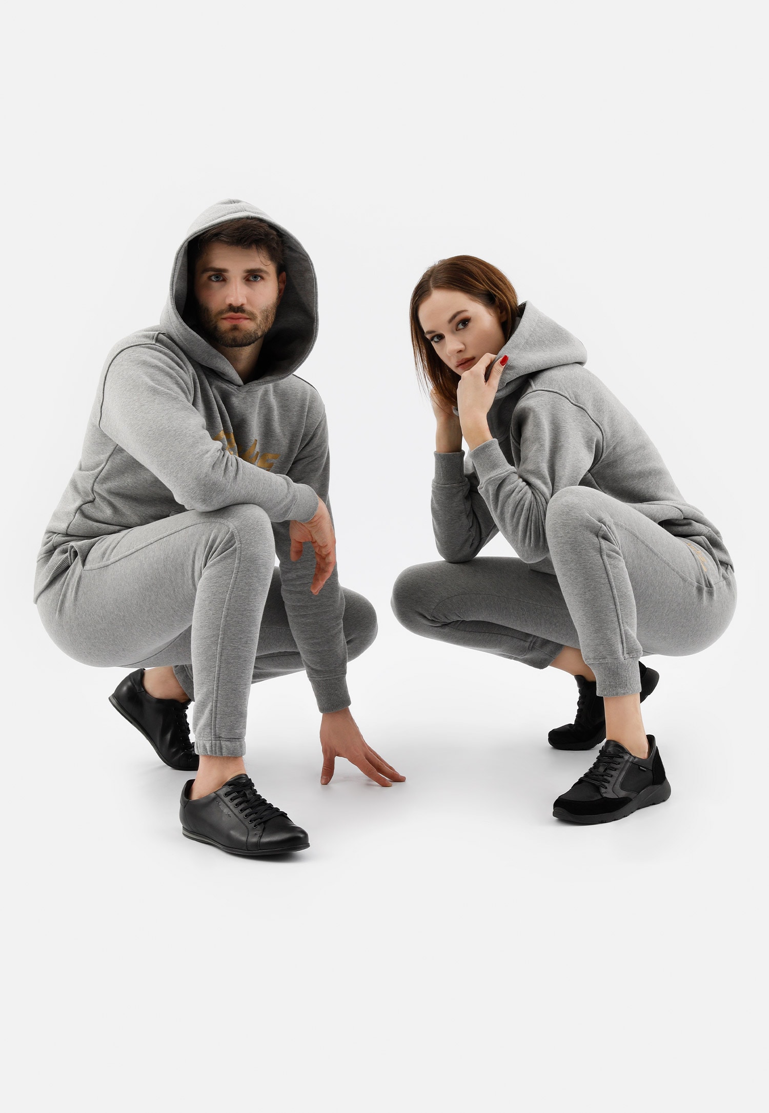 Czarna bluza męska RELAKS z kapturem