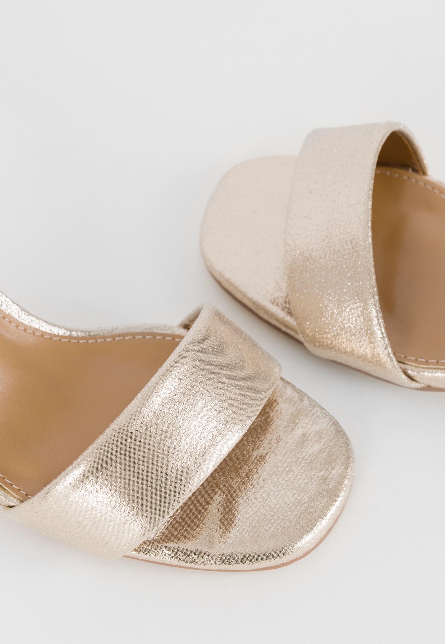 WJS delikatne srebrne sandały damskie