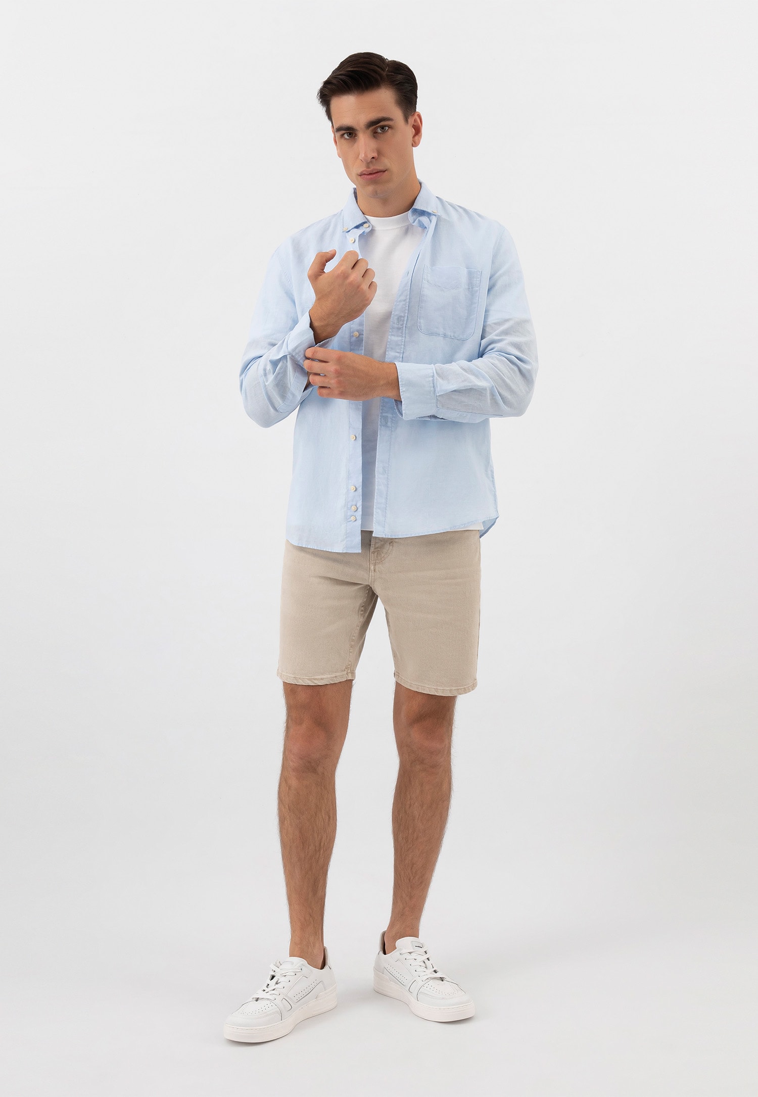 Czarne niskie trampki męskie ze skóry licowej